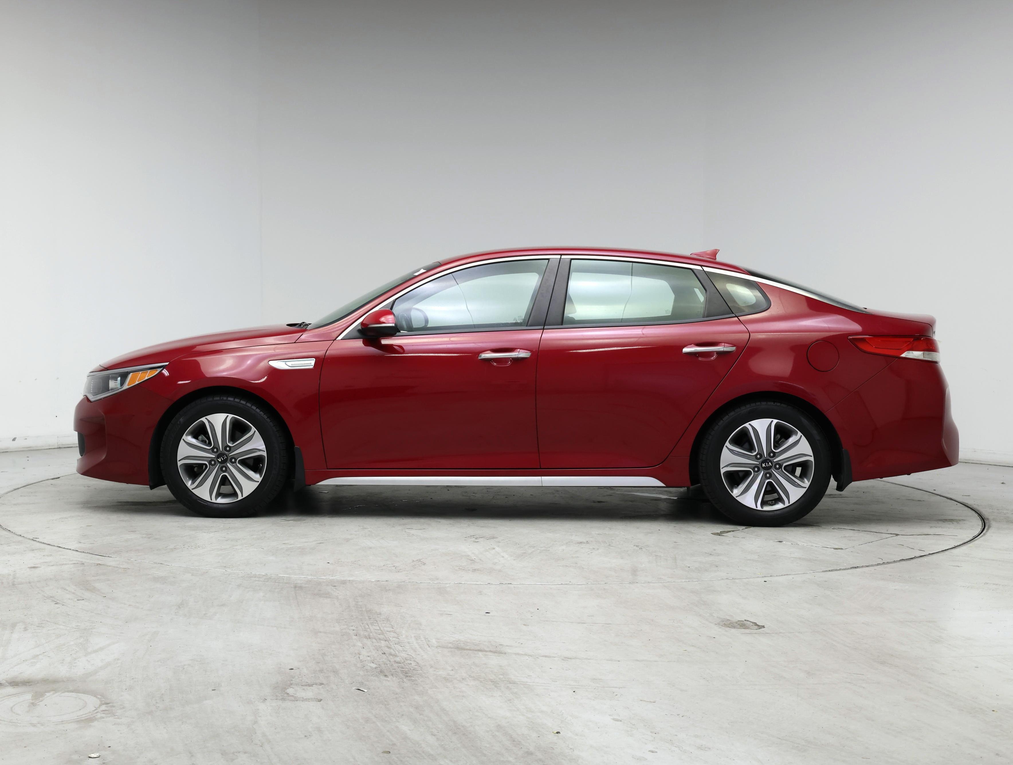 Thumbnail: 2017 Kia Optima - 3