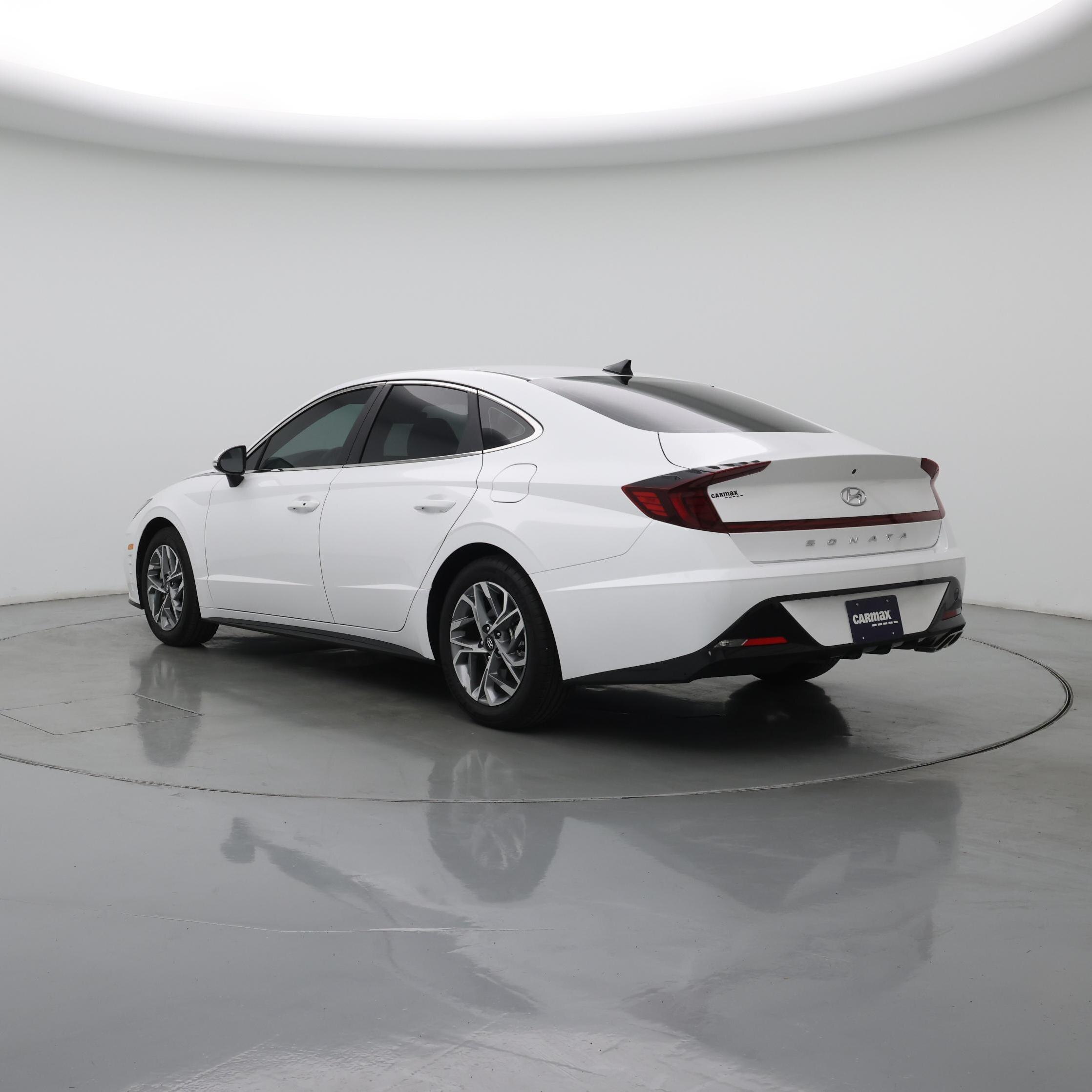 Thumbnail: 2023 Hyundai Sonata - 2