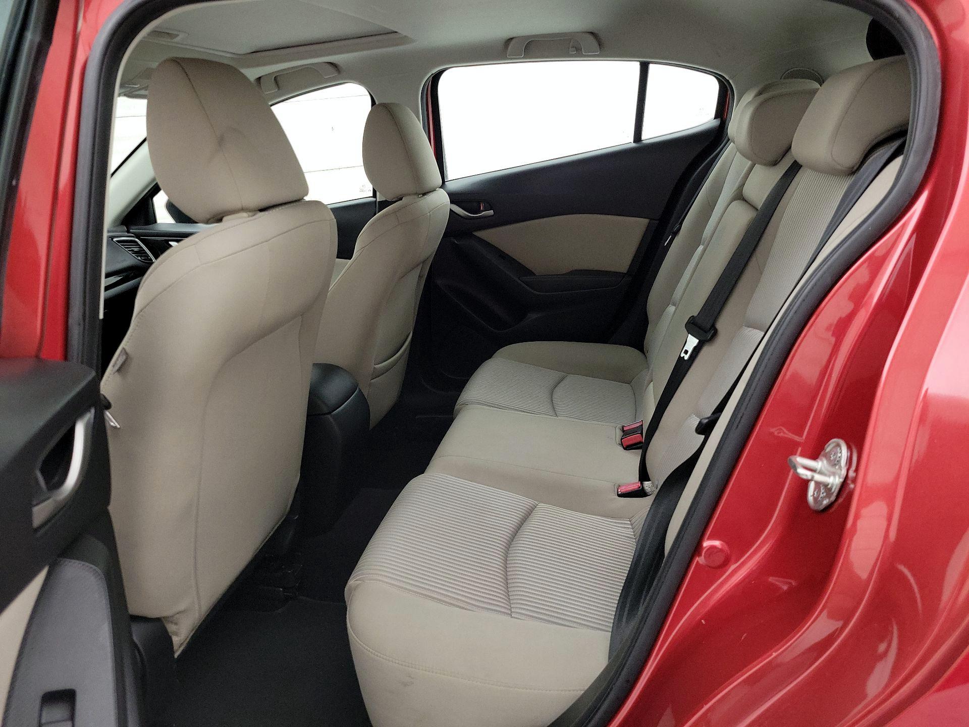 Thumbnail: 2016 Mazda Mazda3 - 20