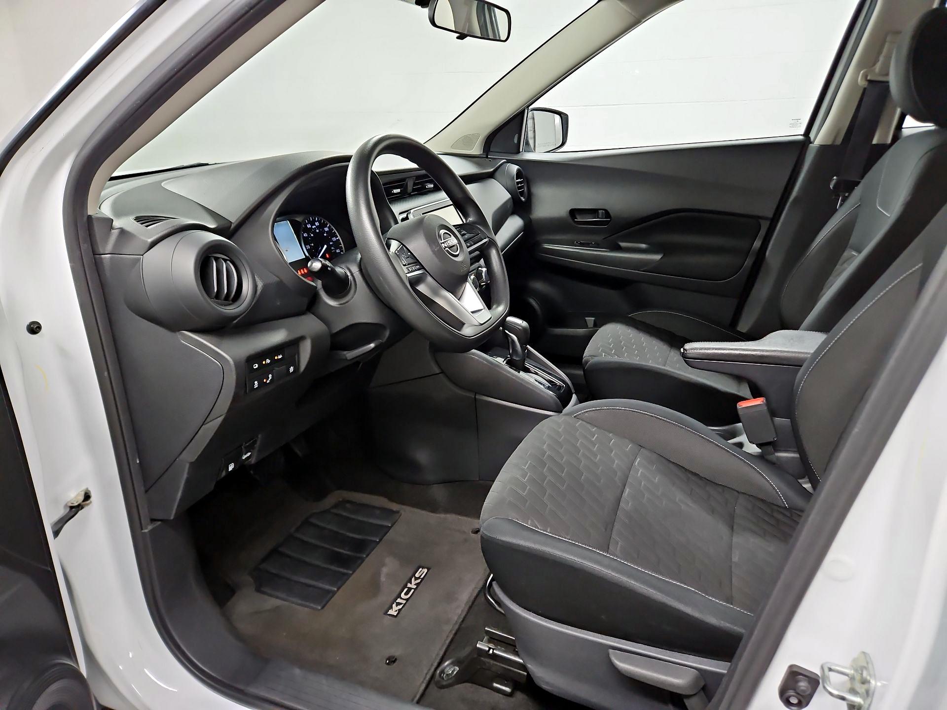 Thumbnail: 2022 Nissan Kicks - 11