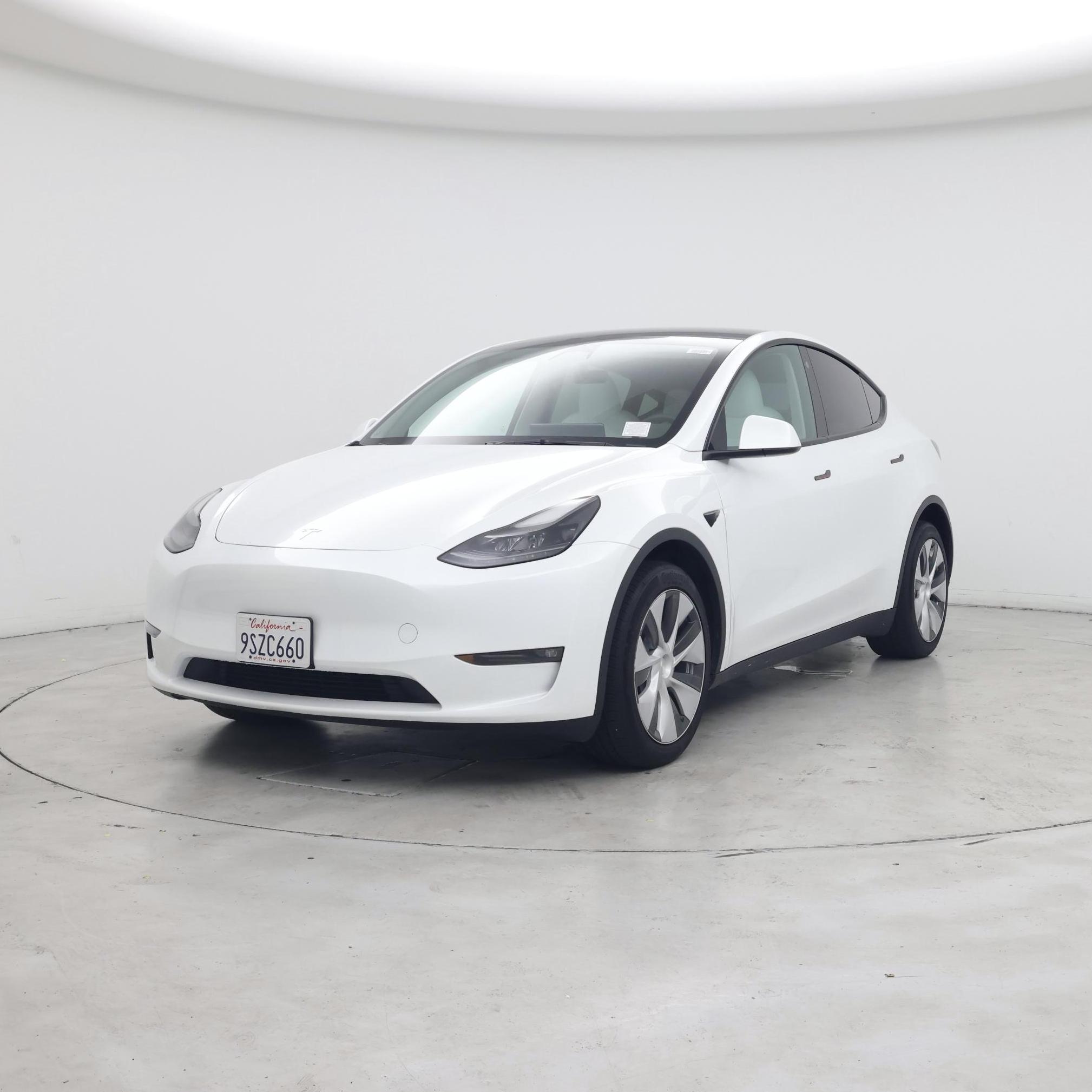 Thumbnail: 2023 Tesla Model Y - 4