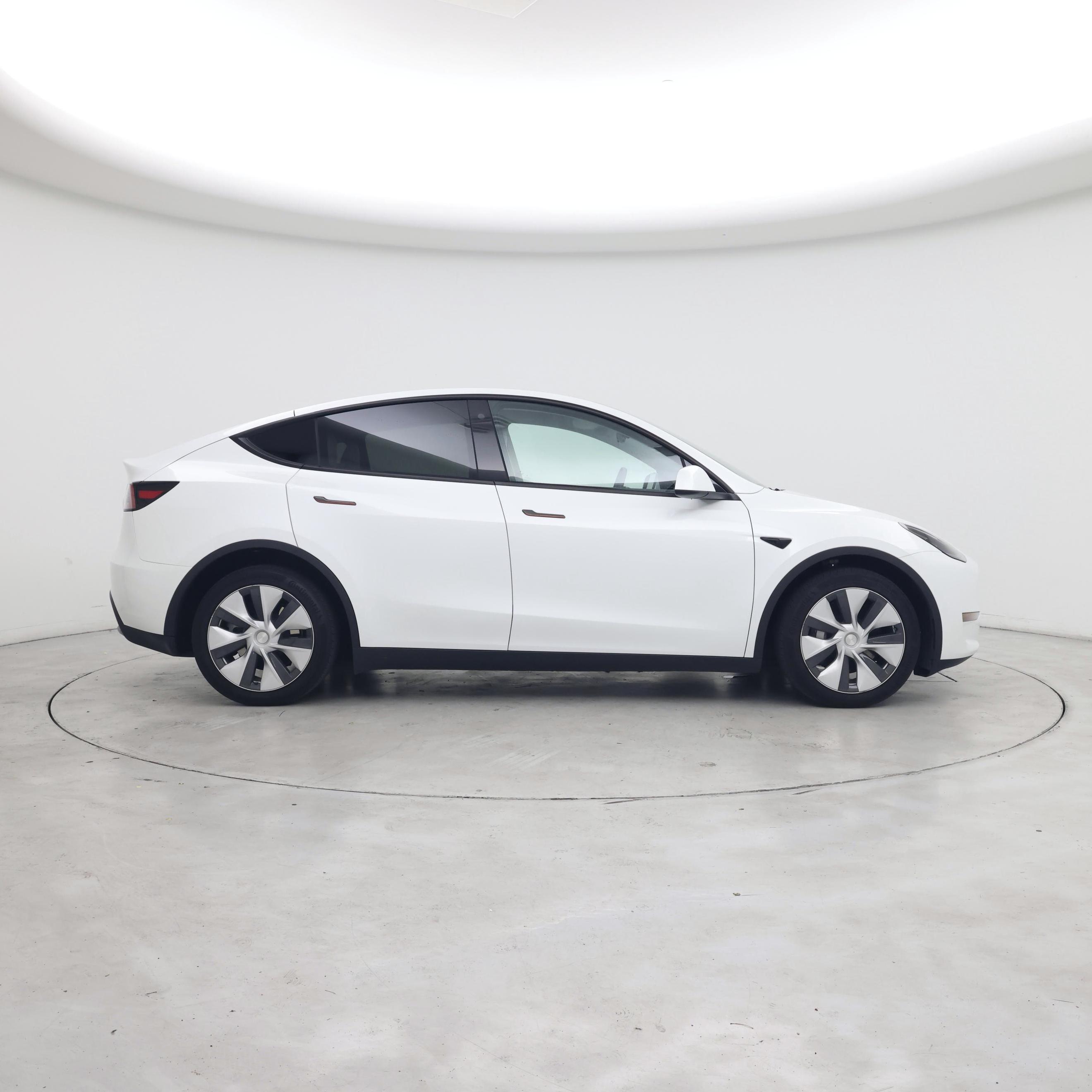 Thumbnail: 2023 Tesla Model Y - 7