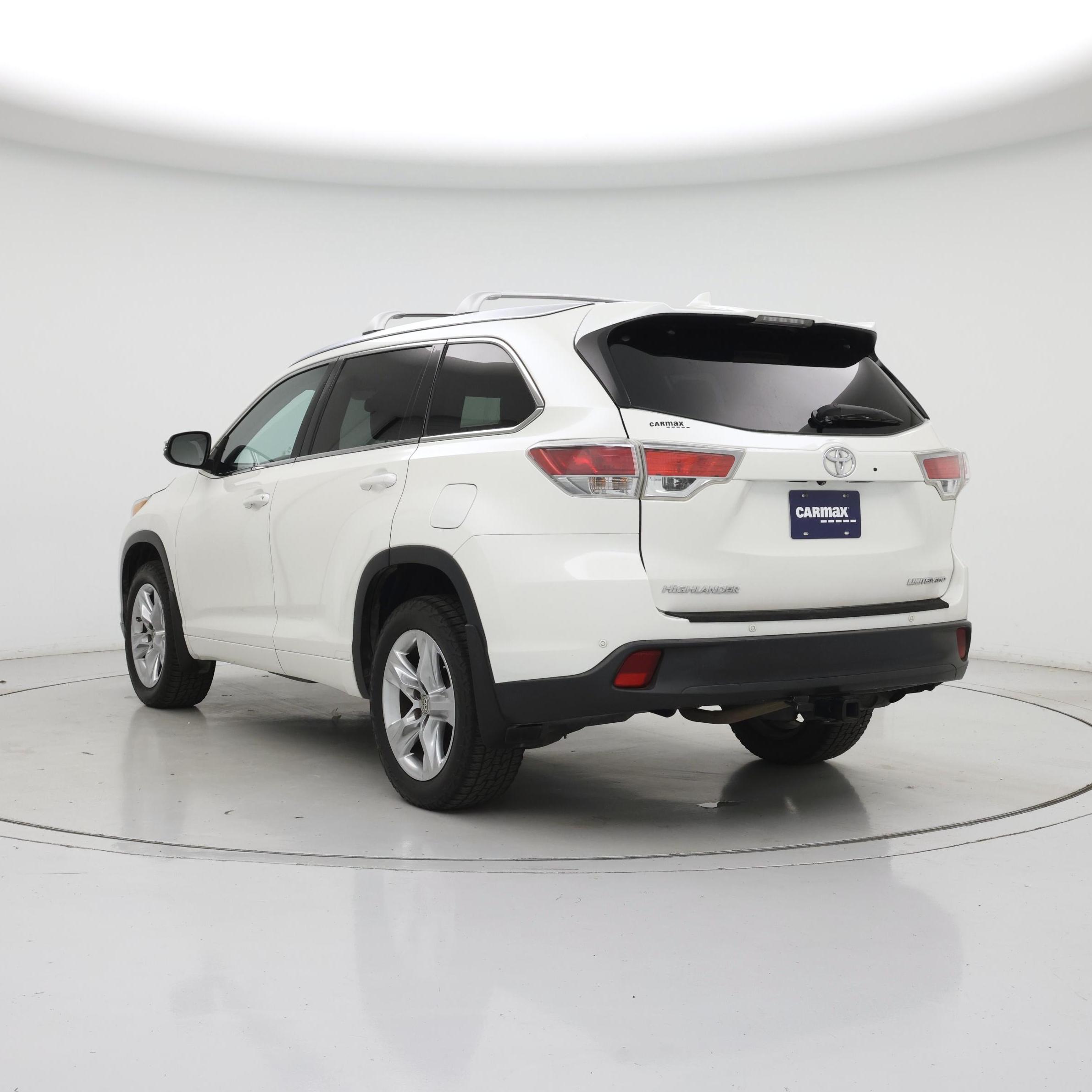 Thumbnail: 2014 Toyota Highlander - 2