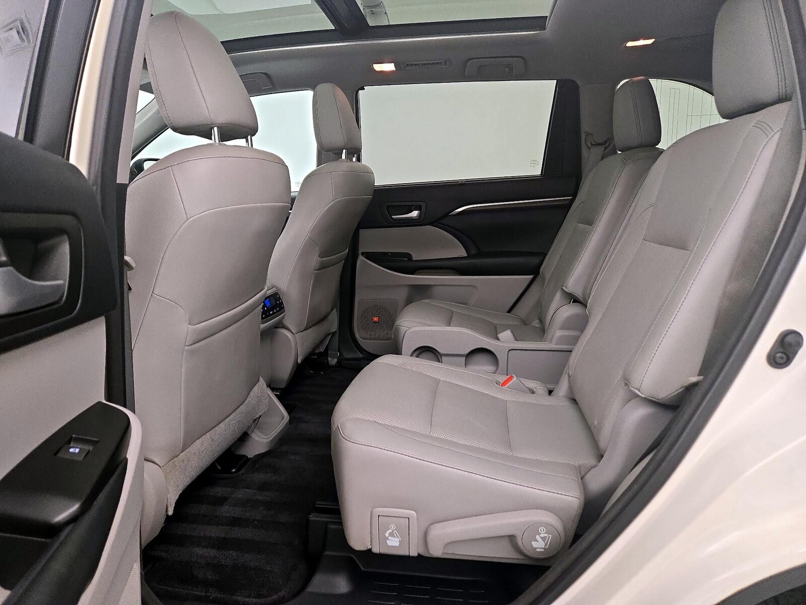 Rear Air Conditioning