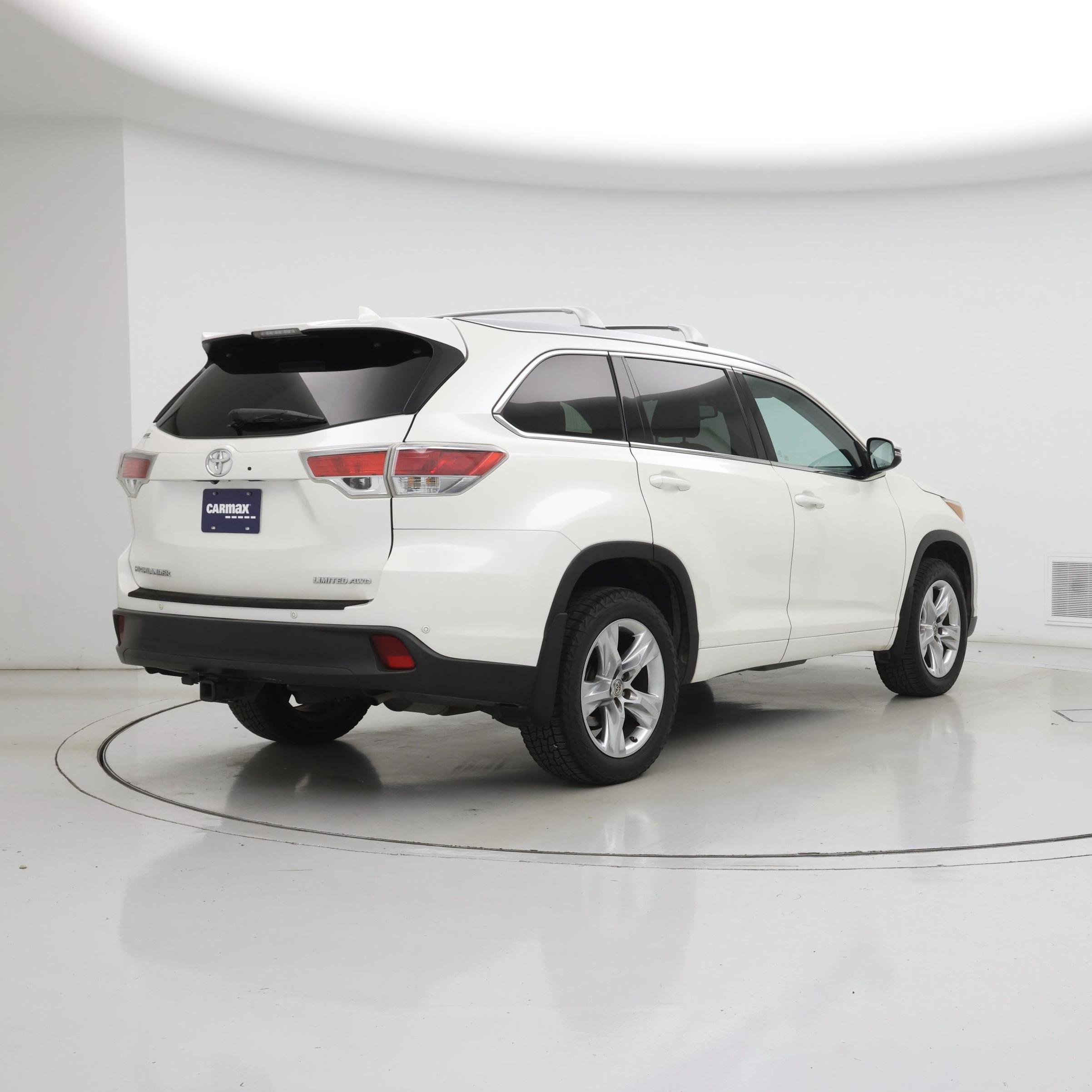 Thumbnail: 2014 Toyota Highlander - 8