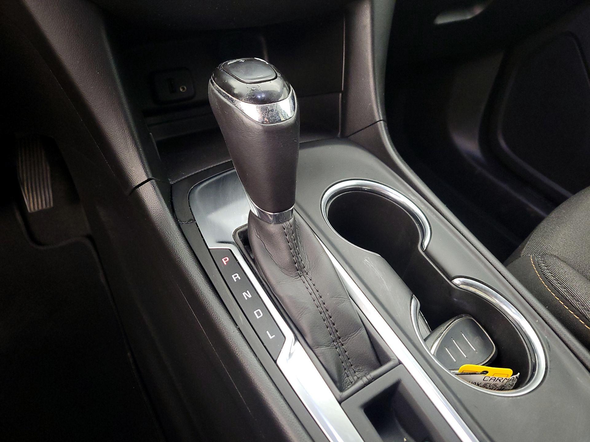 Thumbnail: 2018 Chevrolet Equinox - 17