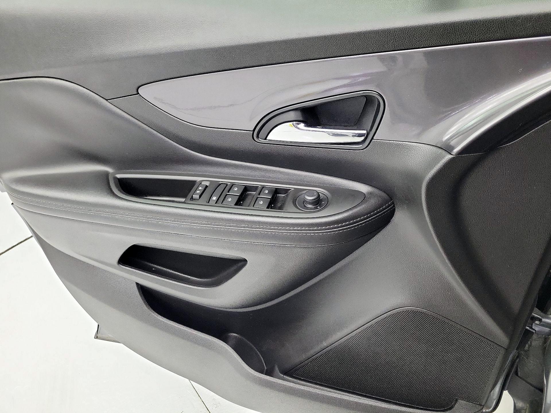 Thumbnail: 2019 Buick Encore - 12