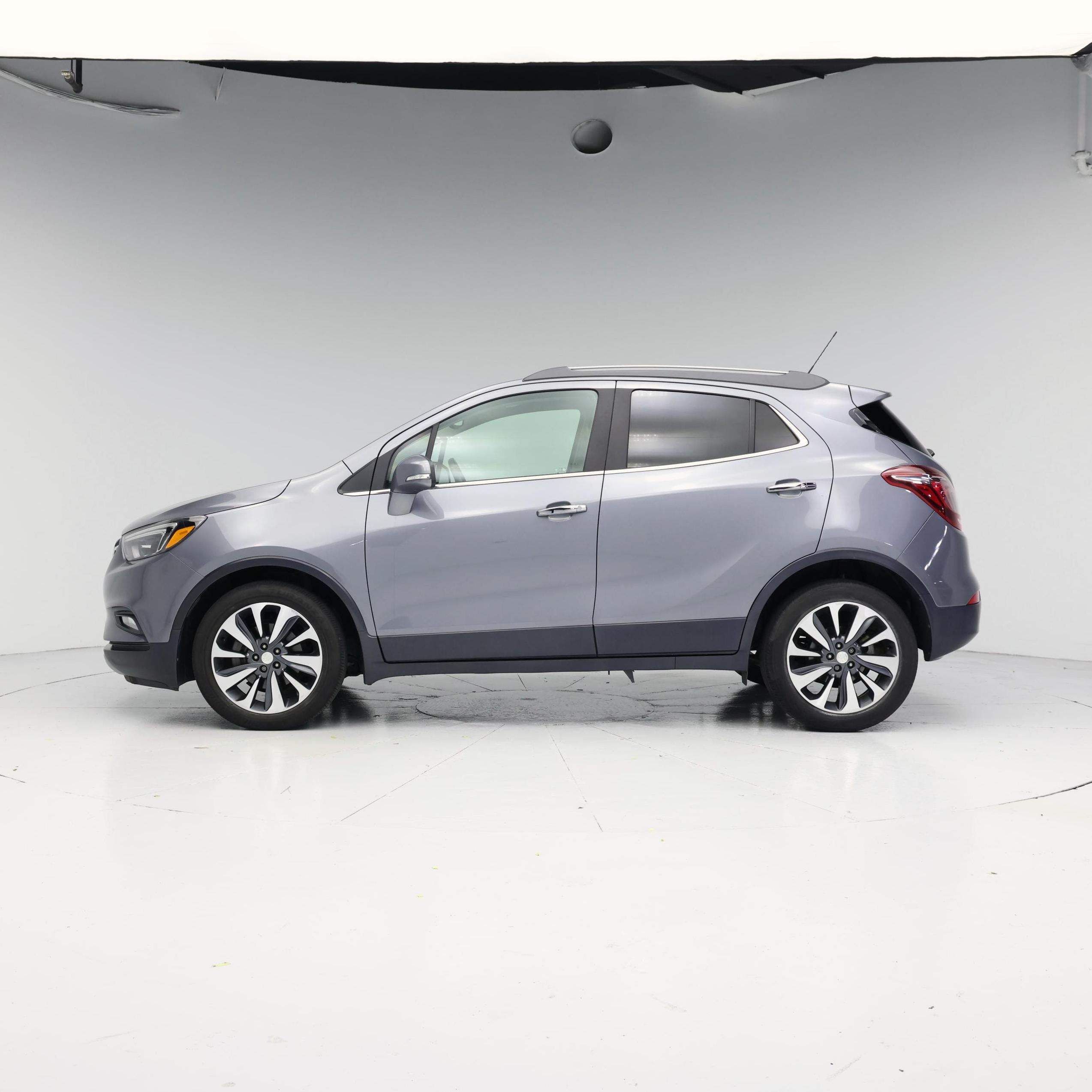 Thumbnail: 2019 Buick Encore - 3