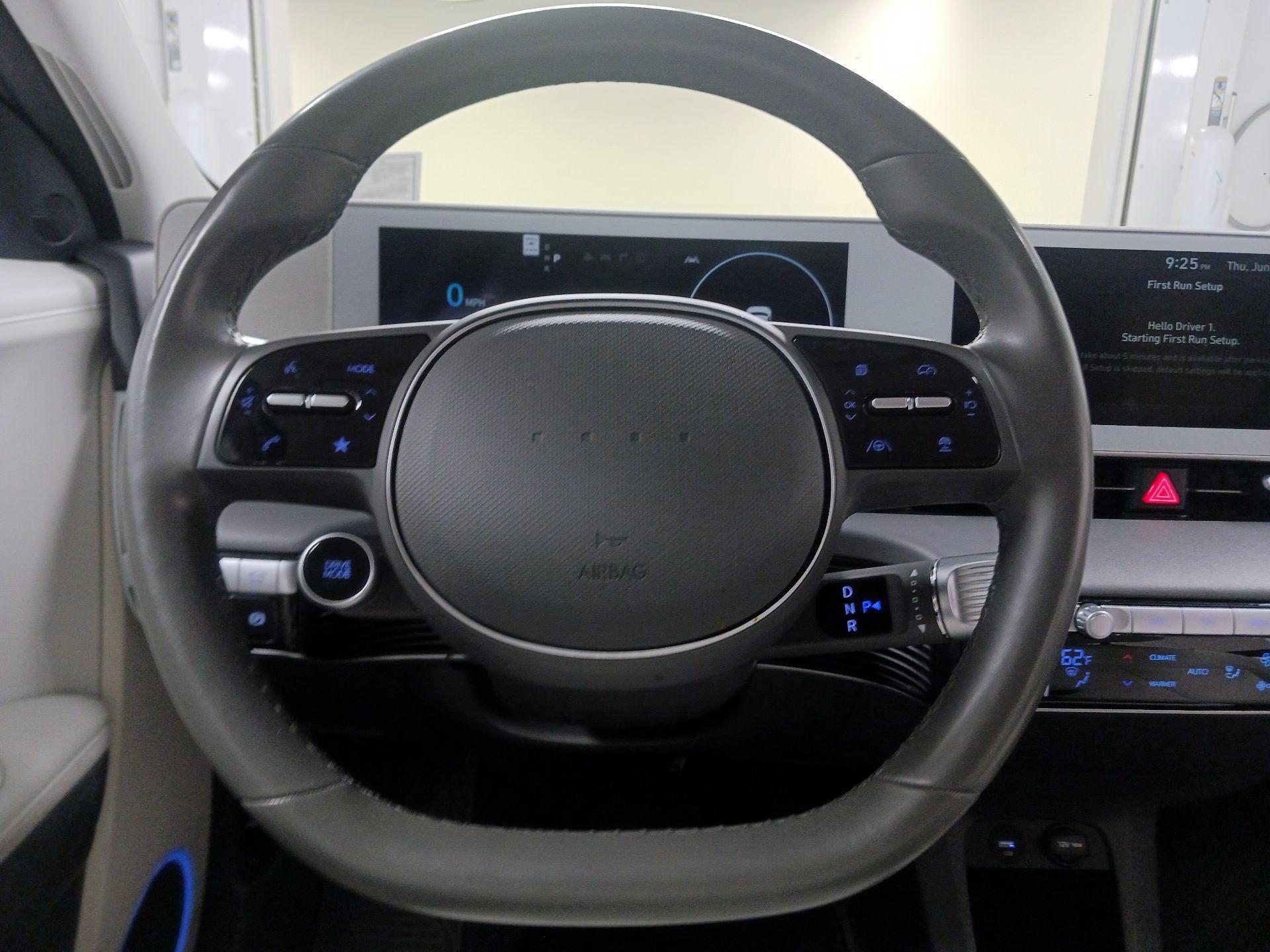Thumbnail: 2022 Hyundai Ioniq 5 - 10