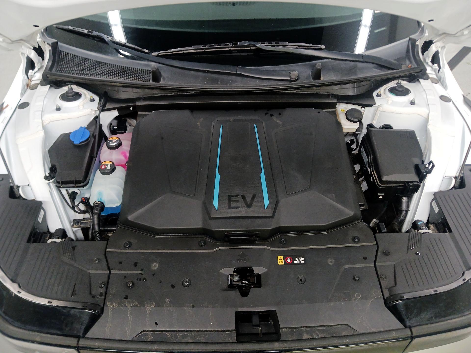 Thumbnail: 2022 Hyundai Ioniq 5 - 17