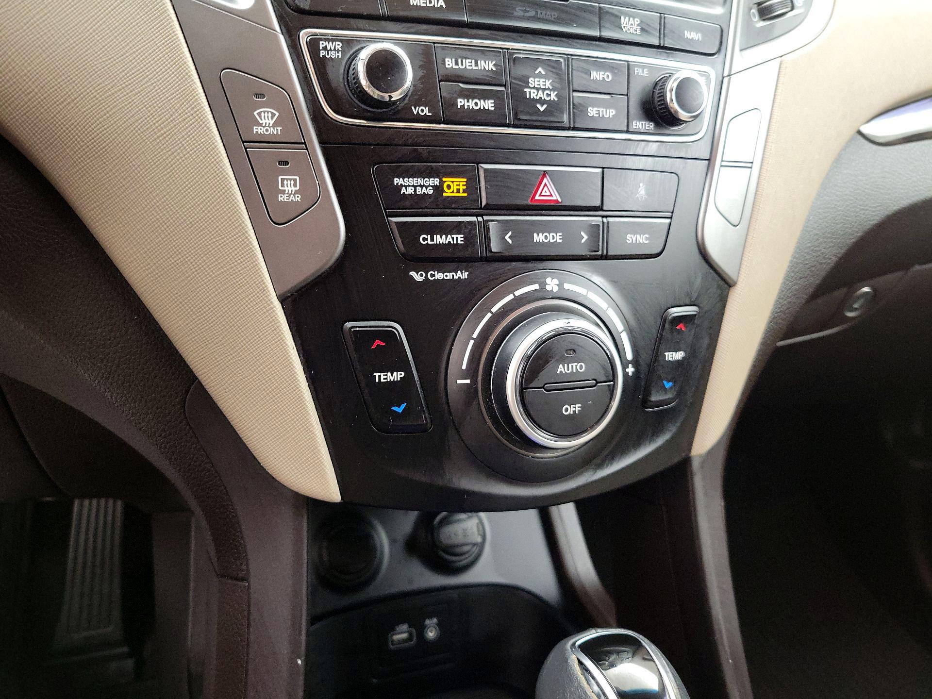 Thumbnail: 2017 Hyundai Santa Fe - 15