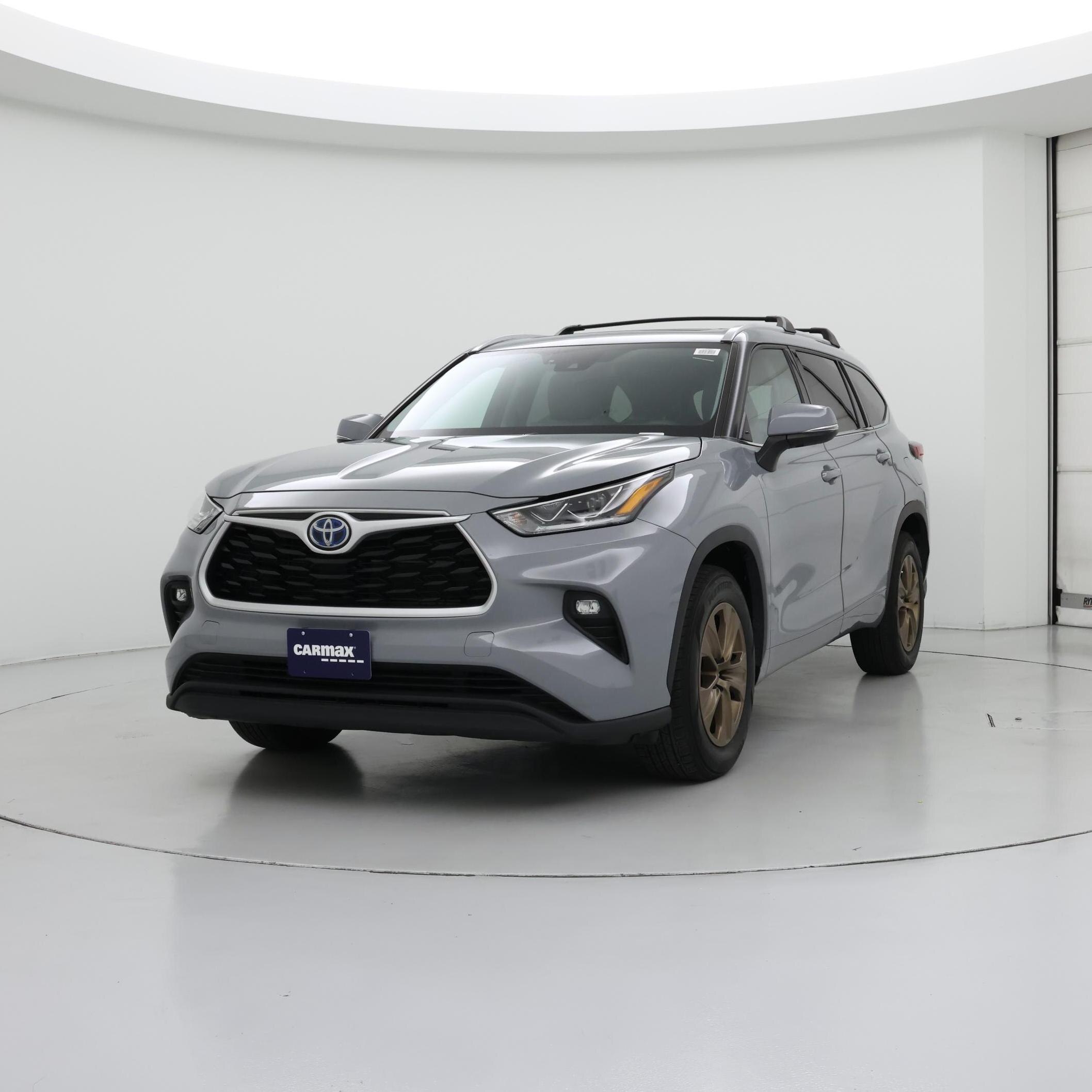 Thumbnail: 2022 Toyota Highlander - 4