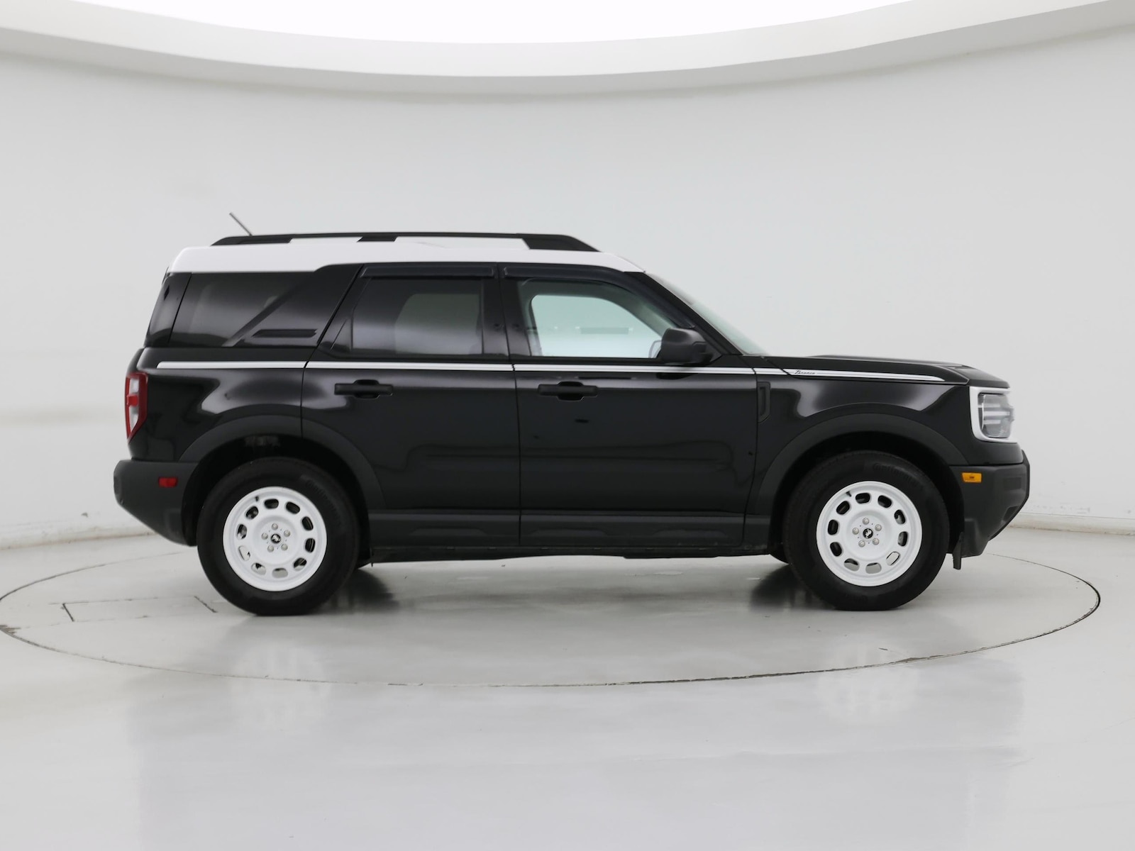 2025 Ford Bronco Sport Heritage - Photo 8