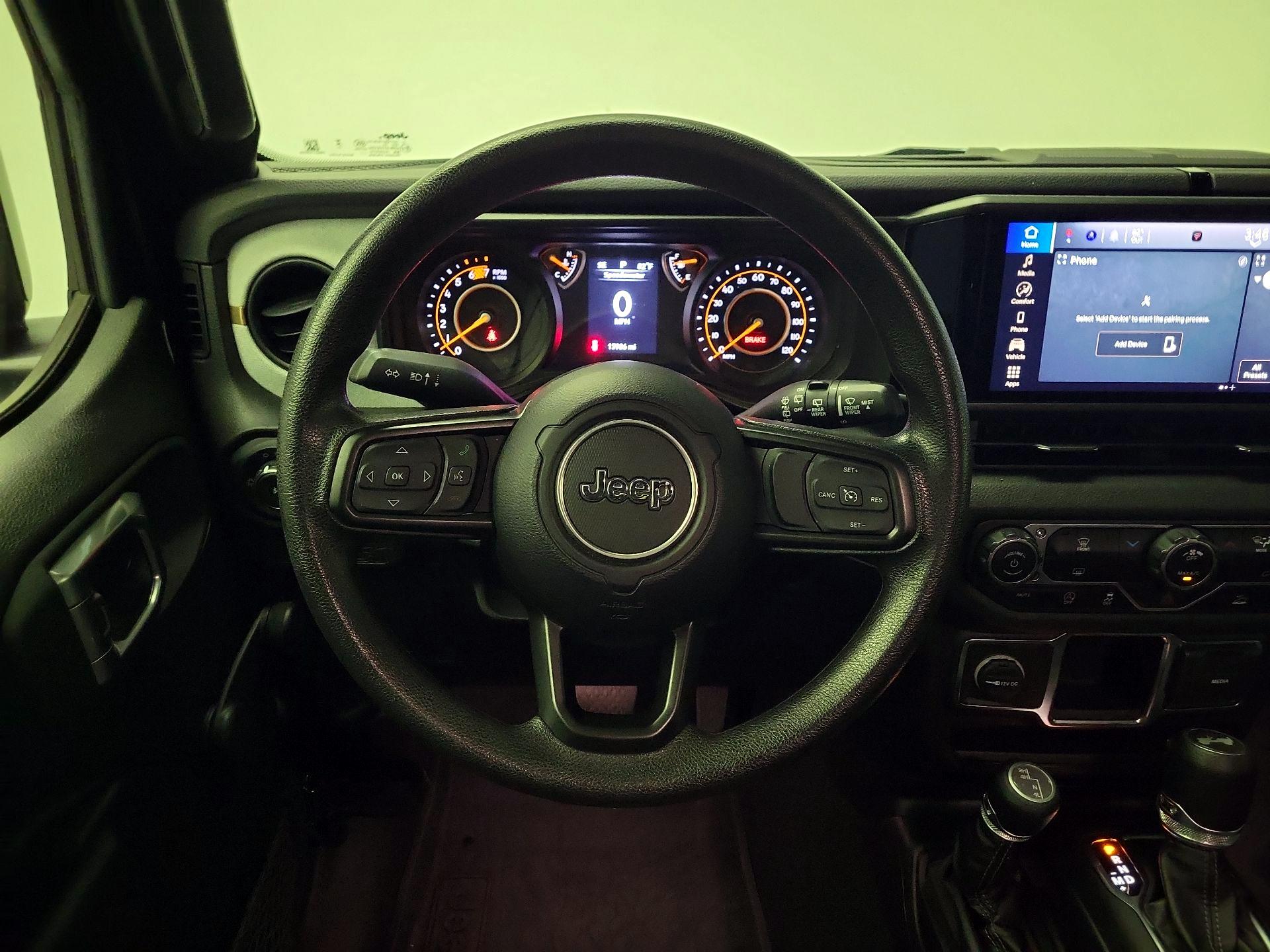 Thumbnail: 2024 Jeep Wrangler - 10