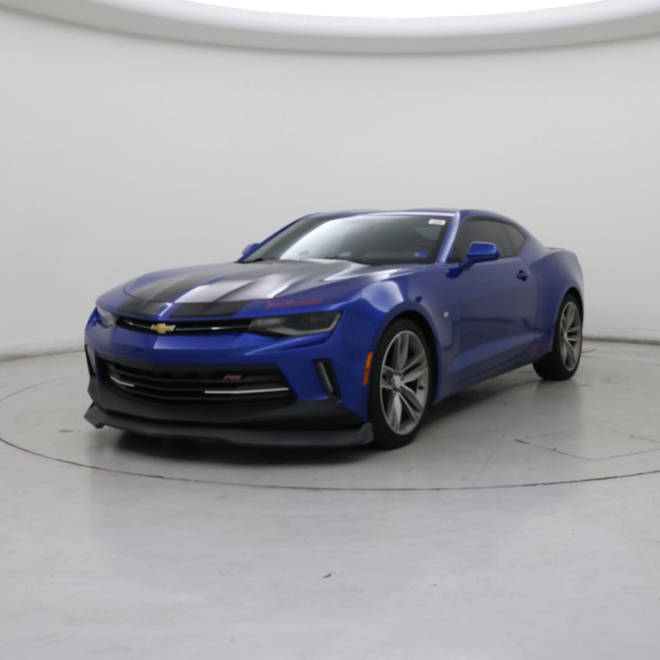 Thumbnail: 2017 Chevrolet Camaro - 4