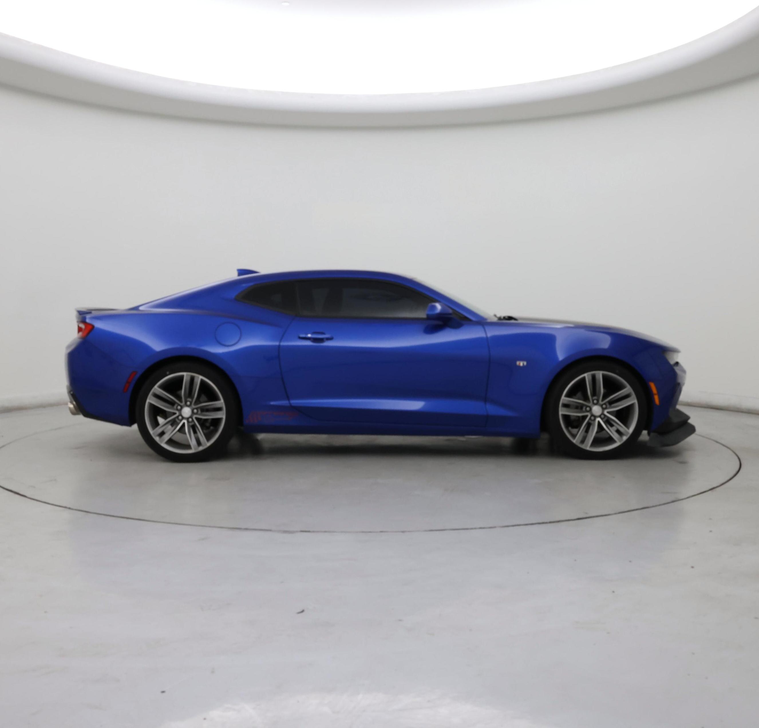 Thumbnail: 2017 Chevrolet Camaro - 7