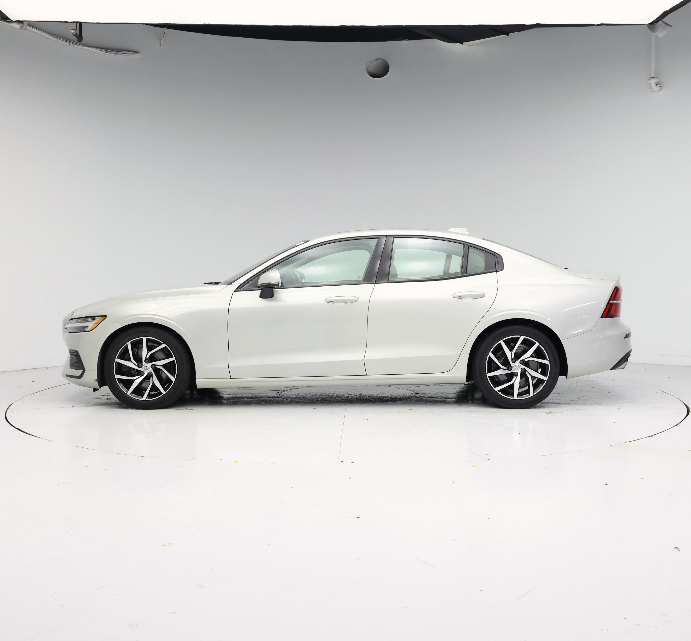 Thumbnail: 2020 Volvo S60 - 3