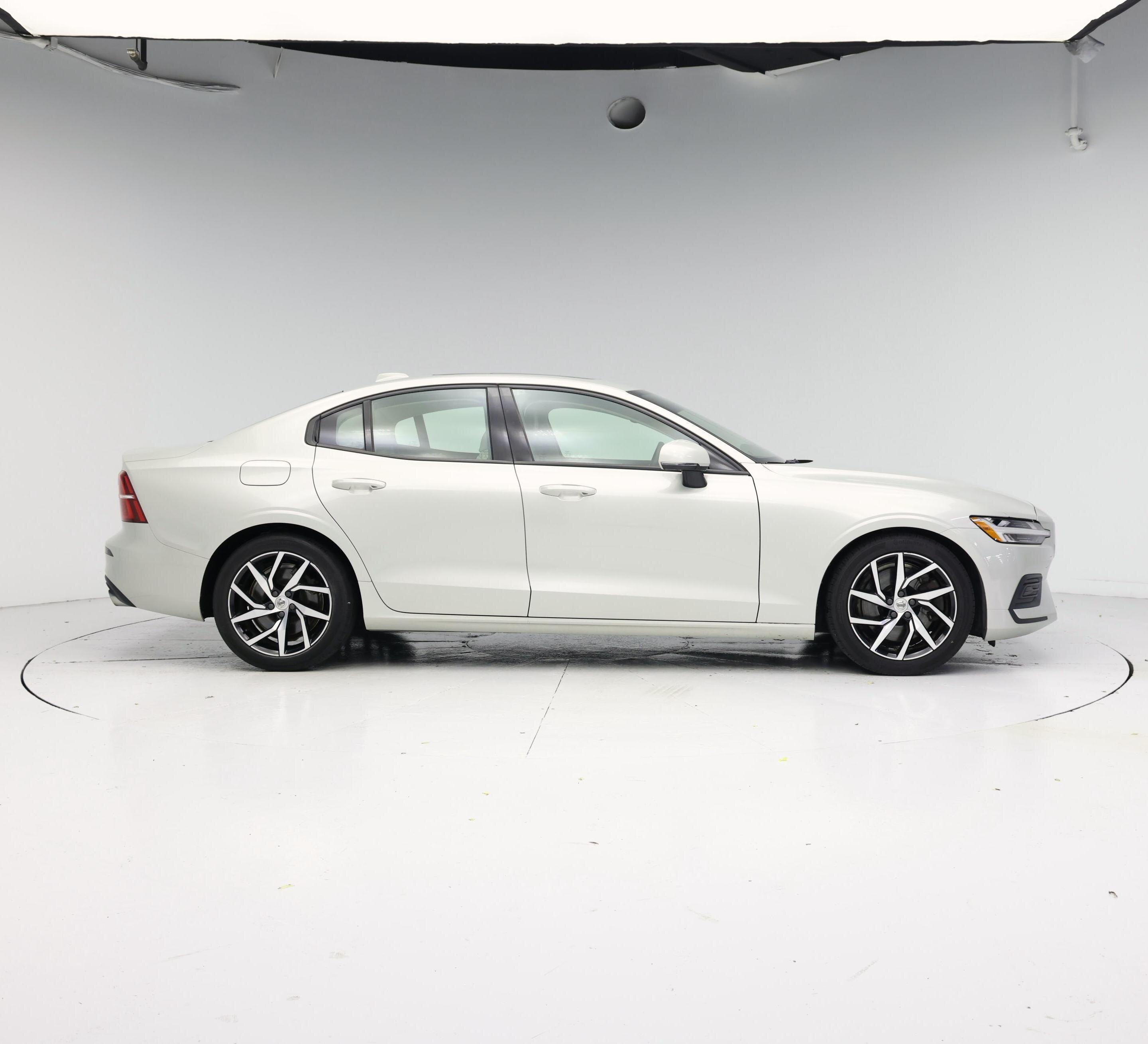 Thumbnail: 2020 Volvo S60 - 7