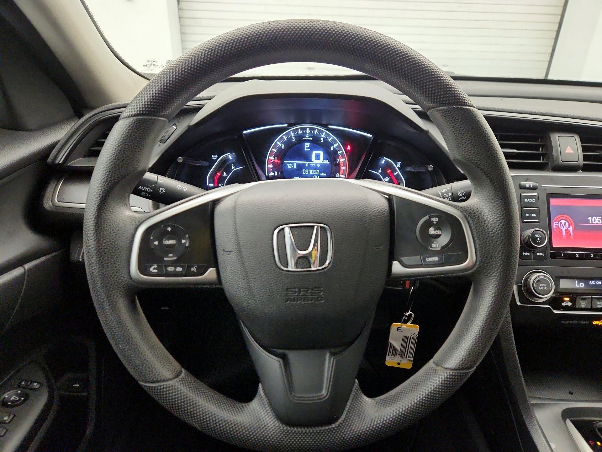 Thumbnail: 2017 Honda Civic - 10
