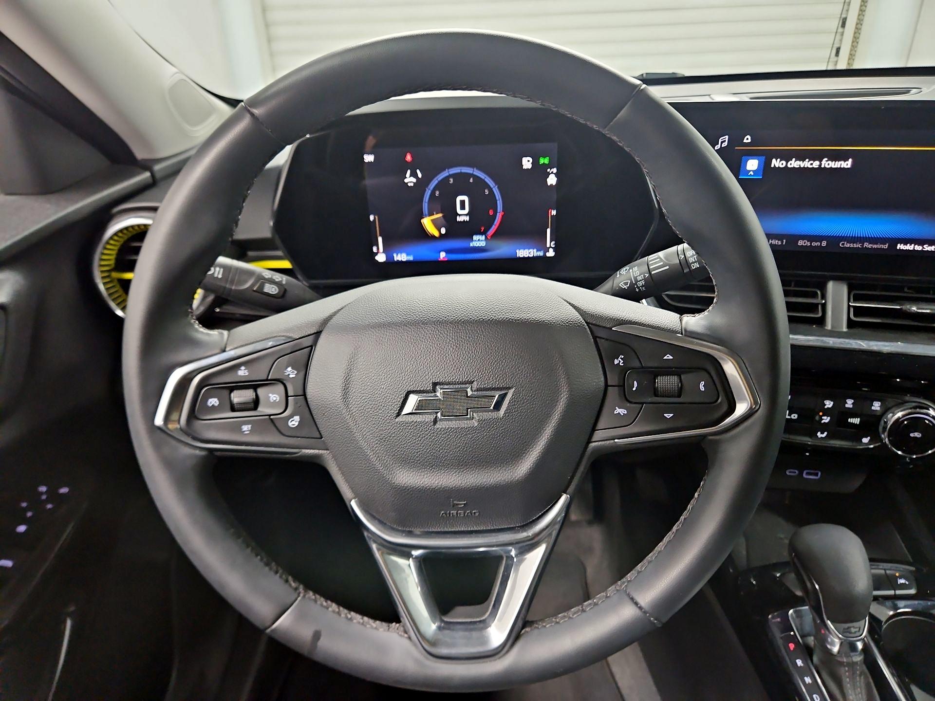 Thumbnail: 2025 Chevrolet Trax - 10