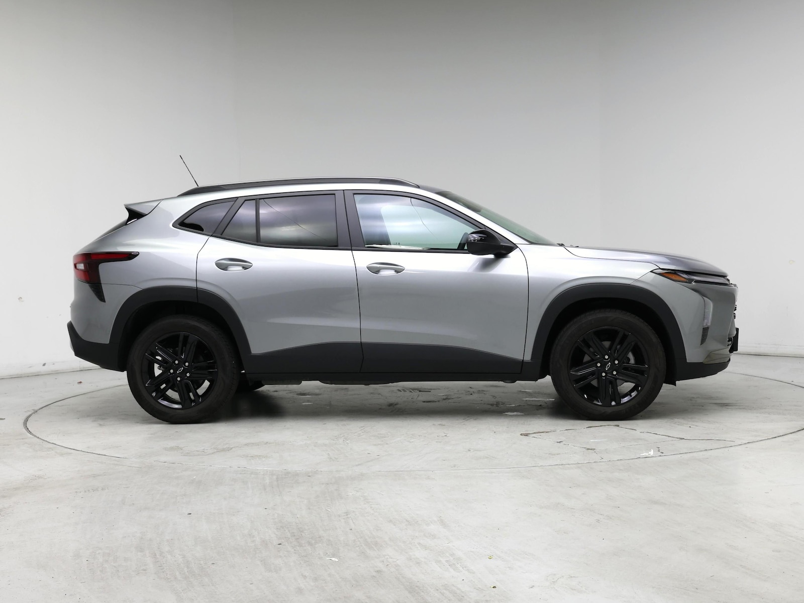 2025 Chevrolet Trax Activ - Photo 8