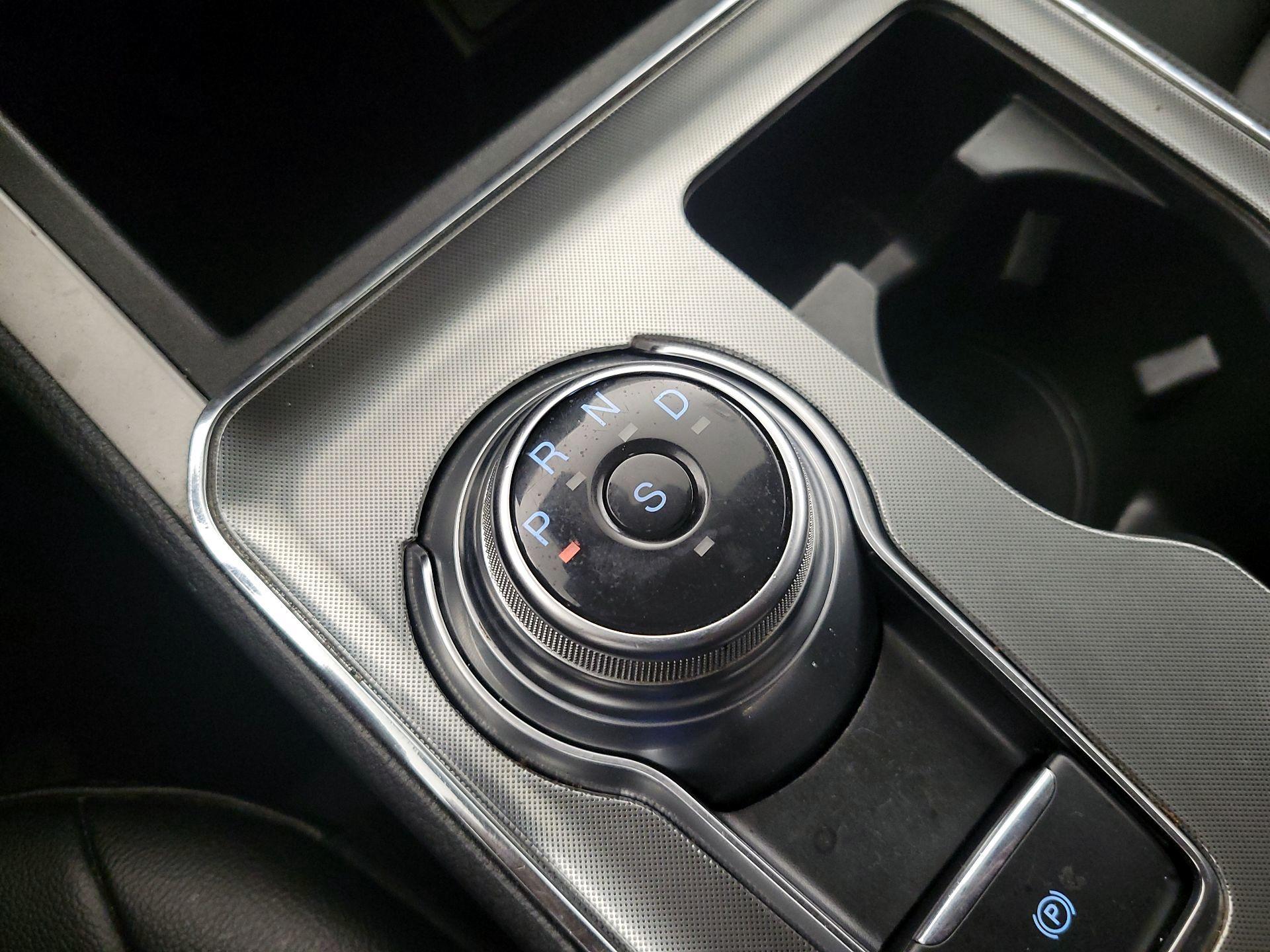 Thumbnail: 2022 Ford Edge - 18