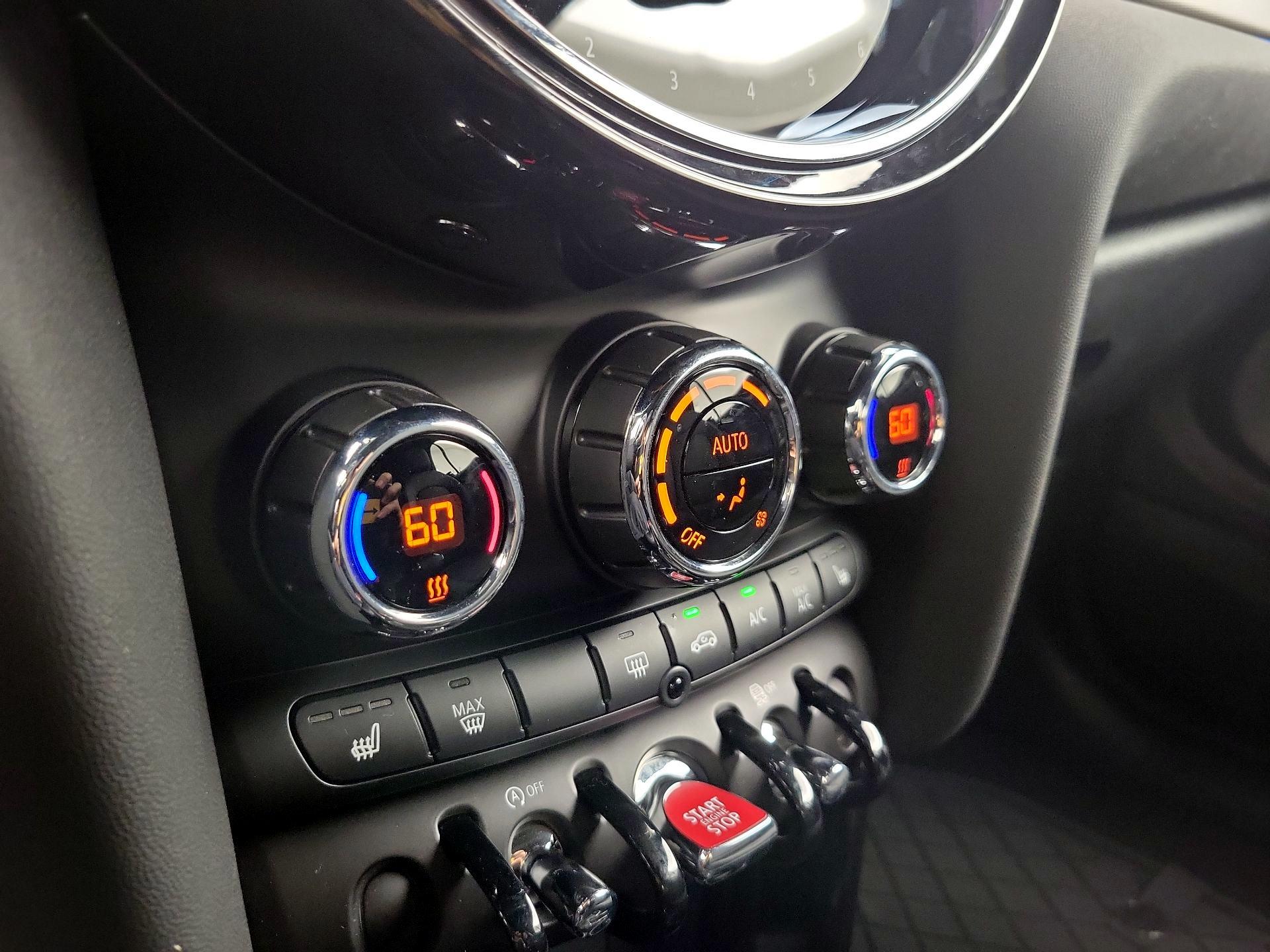 Thumbnail: 2024 MINI Cooper - 17