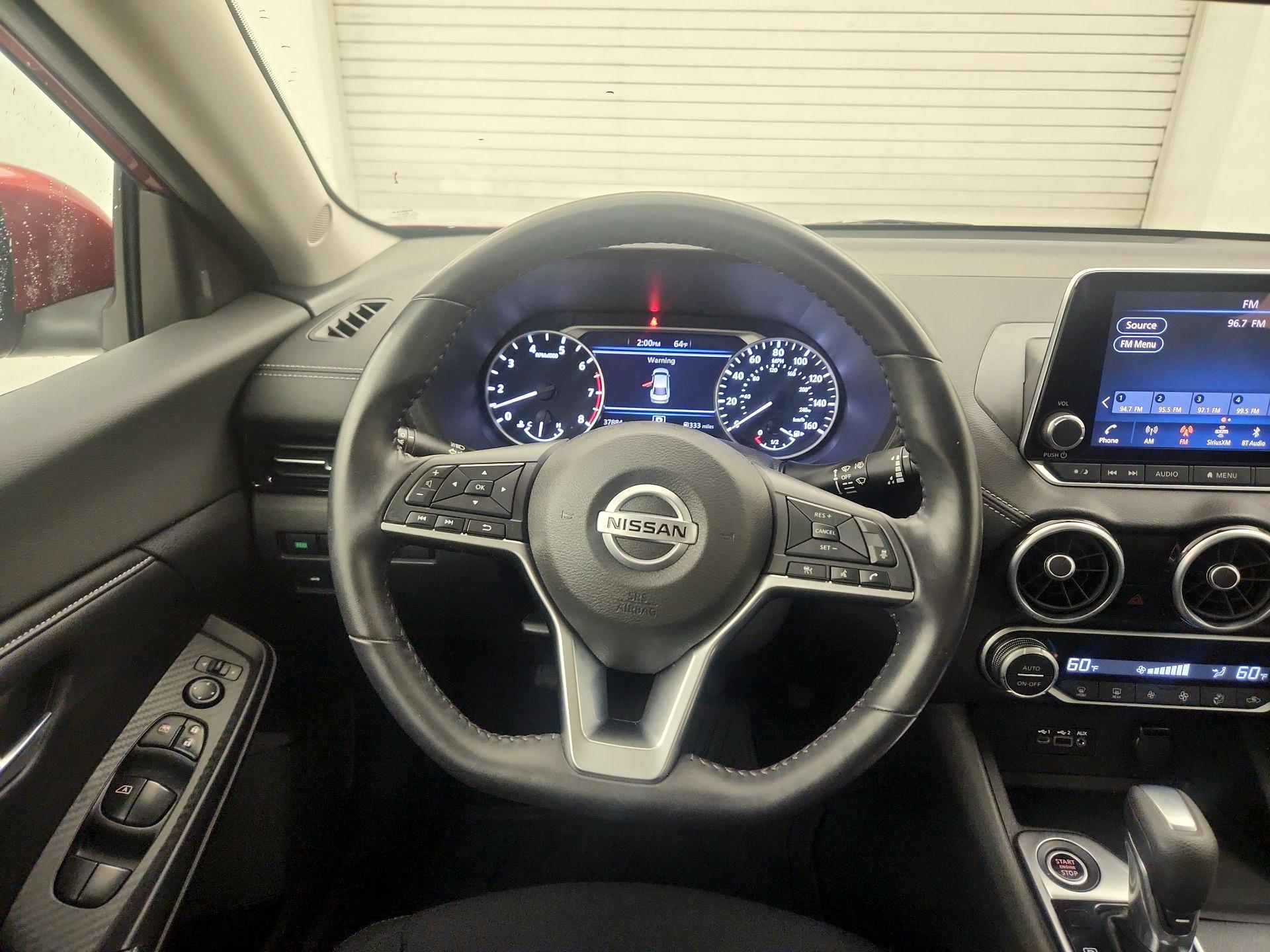 Thumbnail: 2020 Nissan Sentra - 10