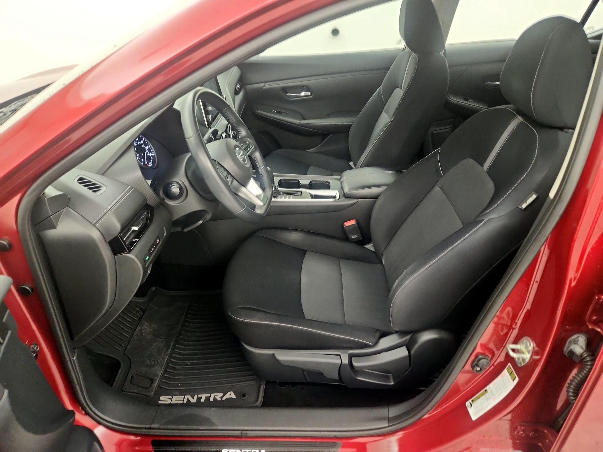 Thumbnail: 2020 Nissan Sentra - 11