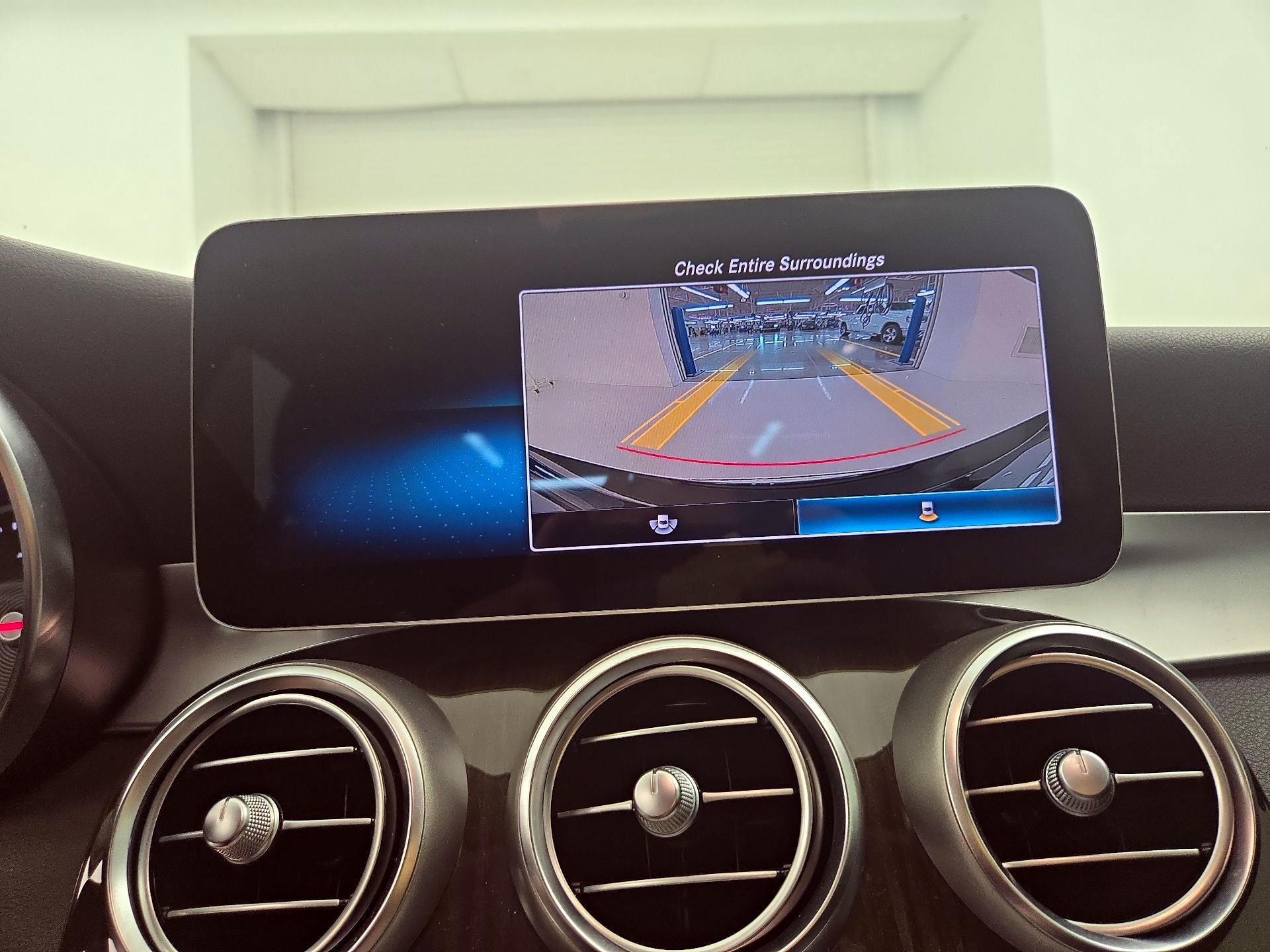 Thumbnail: 2019 Mercedes-Benz C-Class - 15