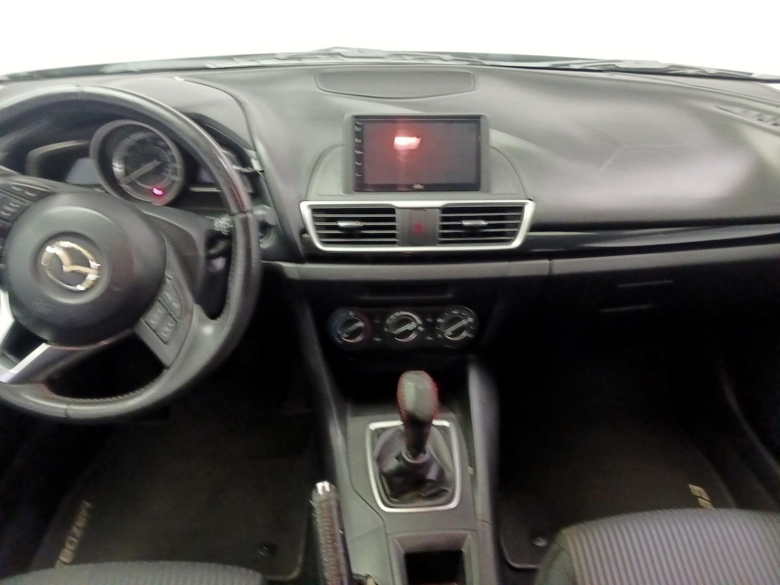 2014 Mazda MAZDA3 i Touring - Photo 10