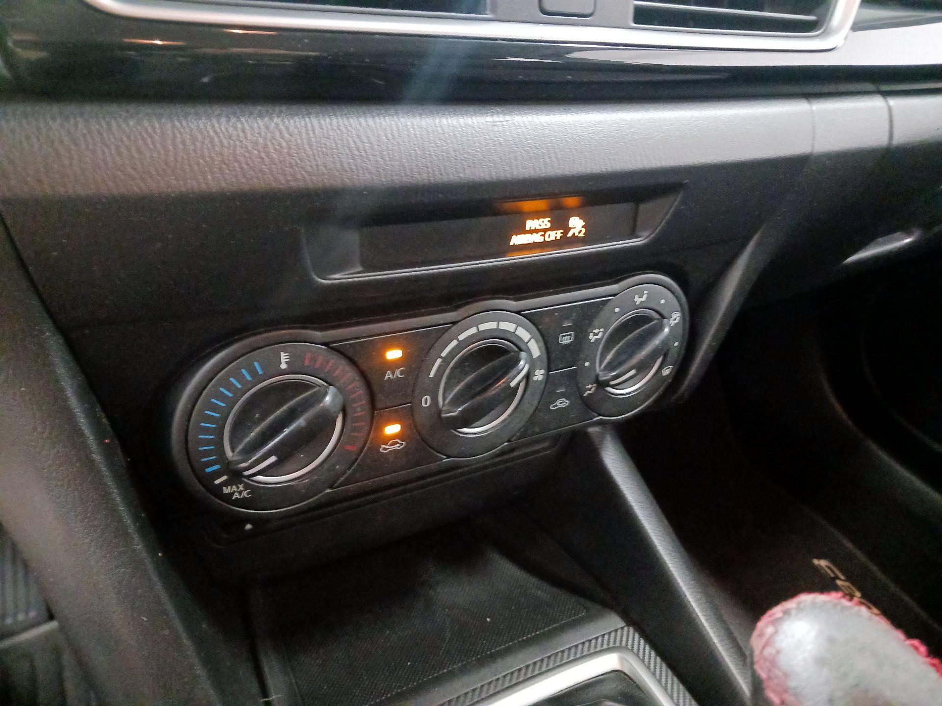 Thumbnail: 2014 Mazda Mazda3 - 14