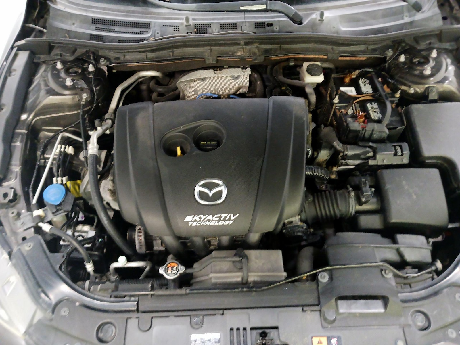2014 Mazda MAZDA3 i Touring - Photo 18