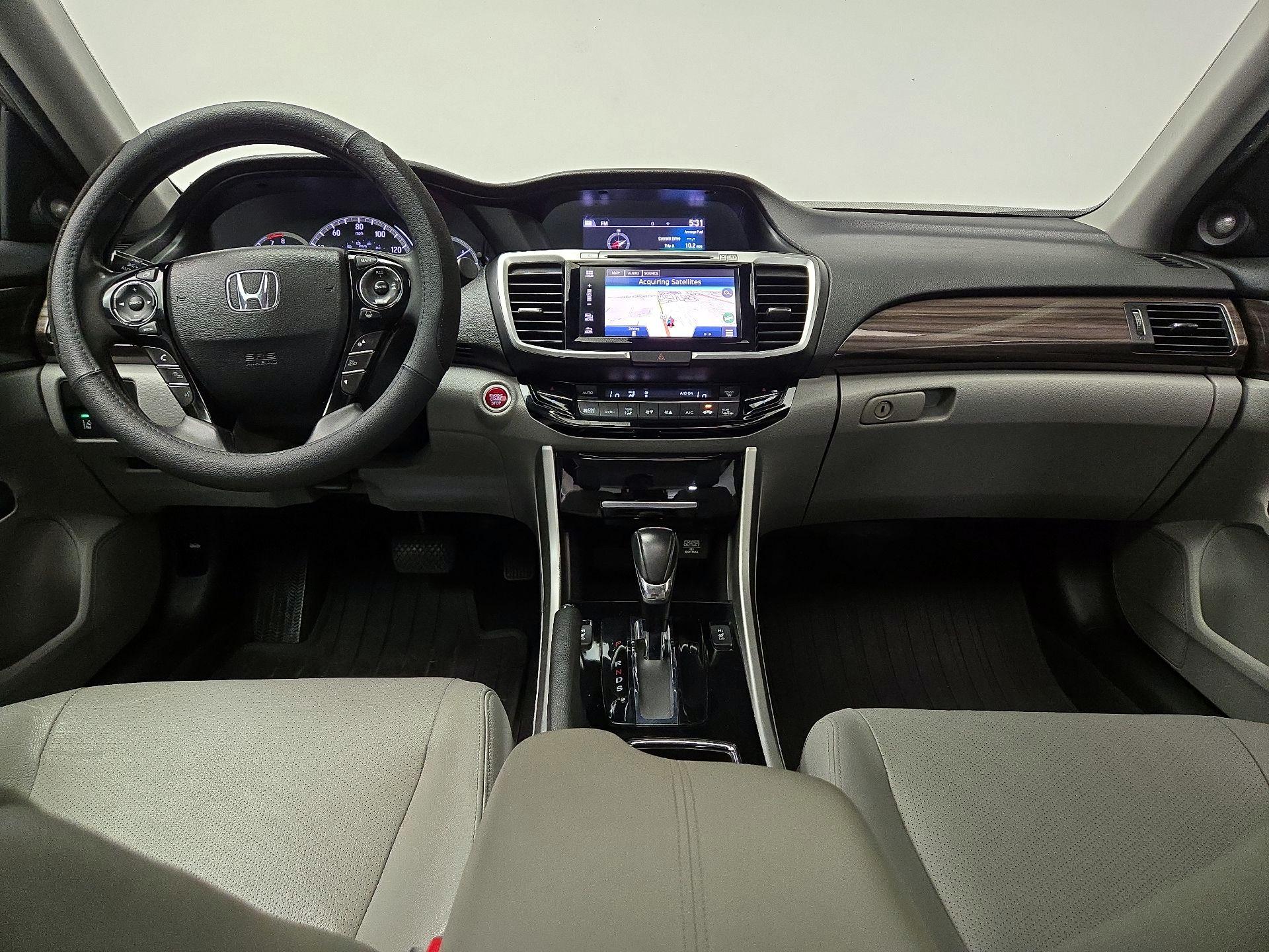 Thumbnail: 2017 Honda Accord - 9