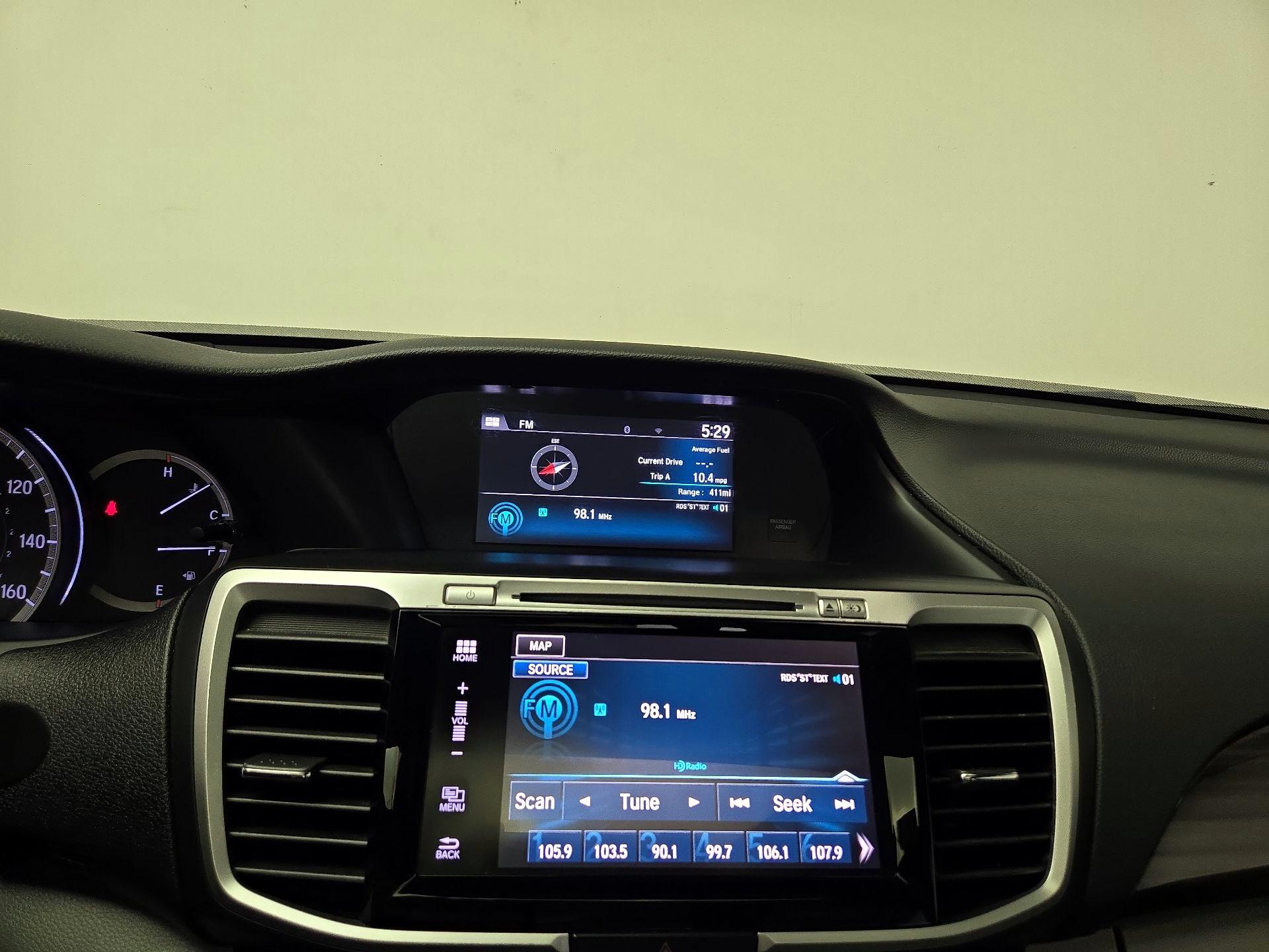 Thumbnail: 2017 Honda Accord - 16
