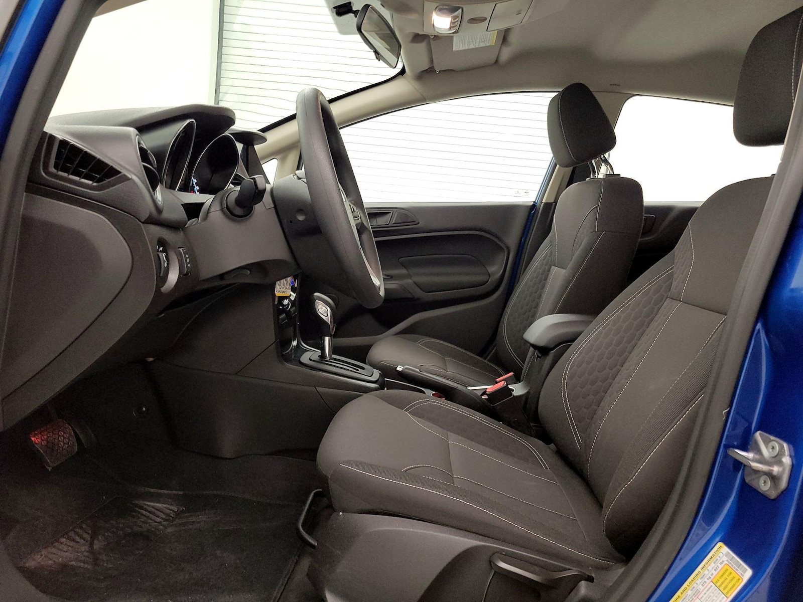 2018 Ford Fiesta SE - Photo 12