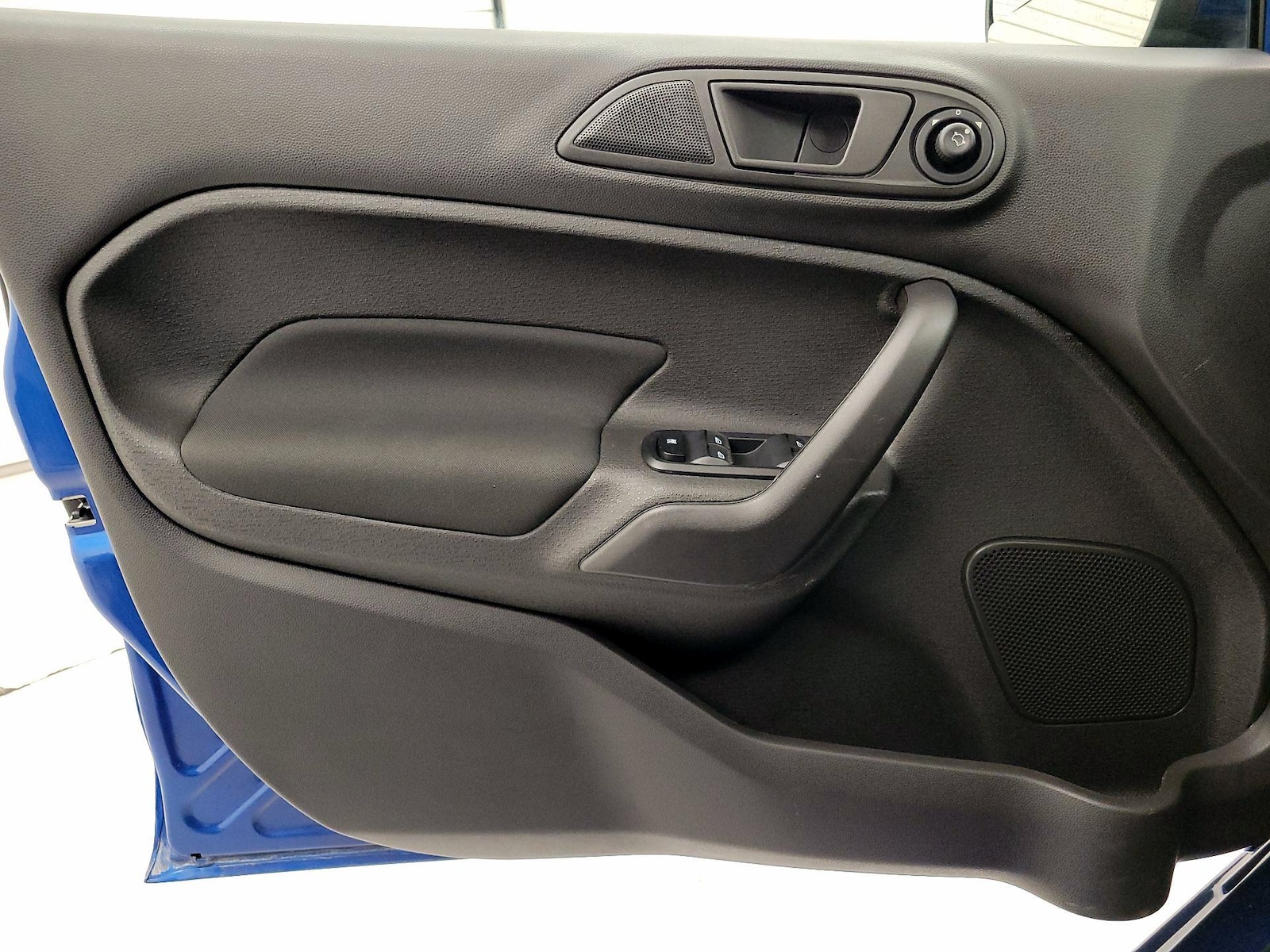 2018 Ford Fiesta SE - Photo 13