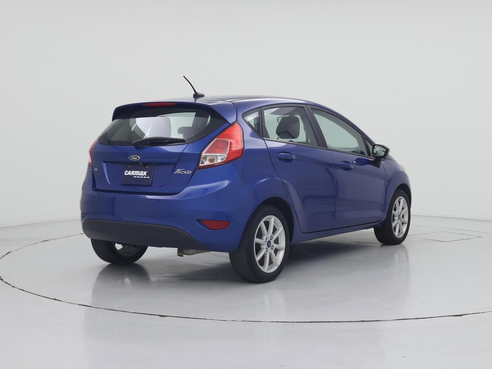 2018 Ford Fiesta SE - Photo 9
