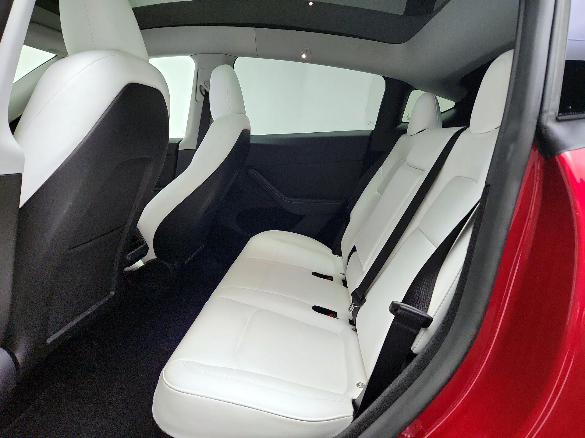 Thumbnail: 2024 Tesla Model Y - 19