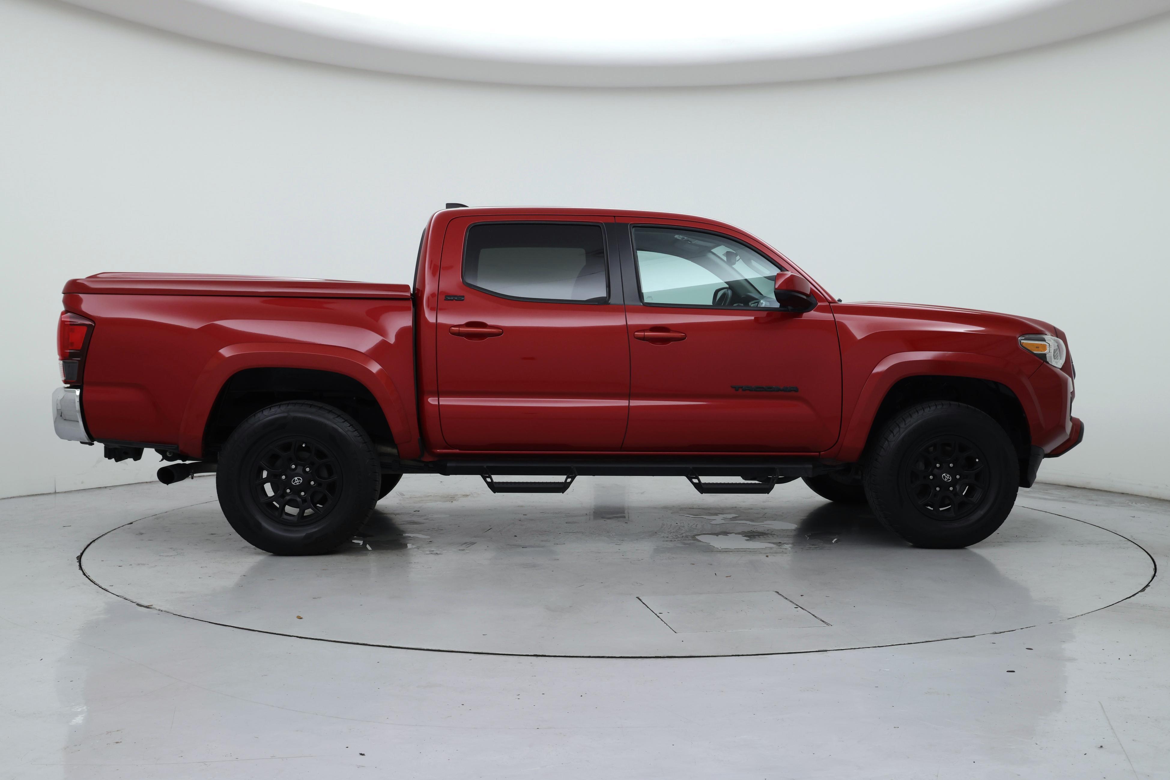 Thumbnail: 2021 Toyota Tacoma - 7