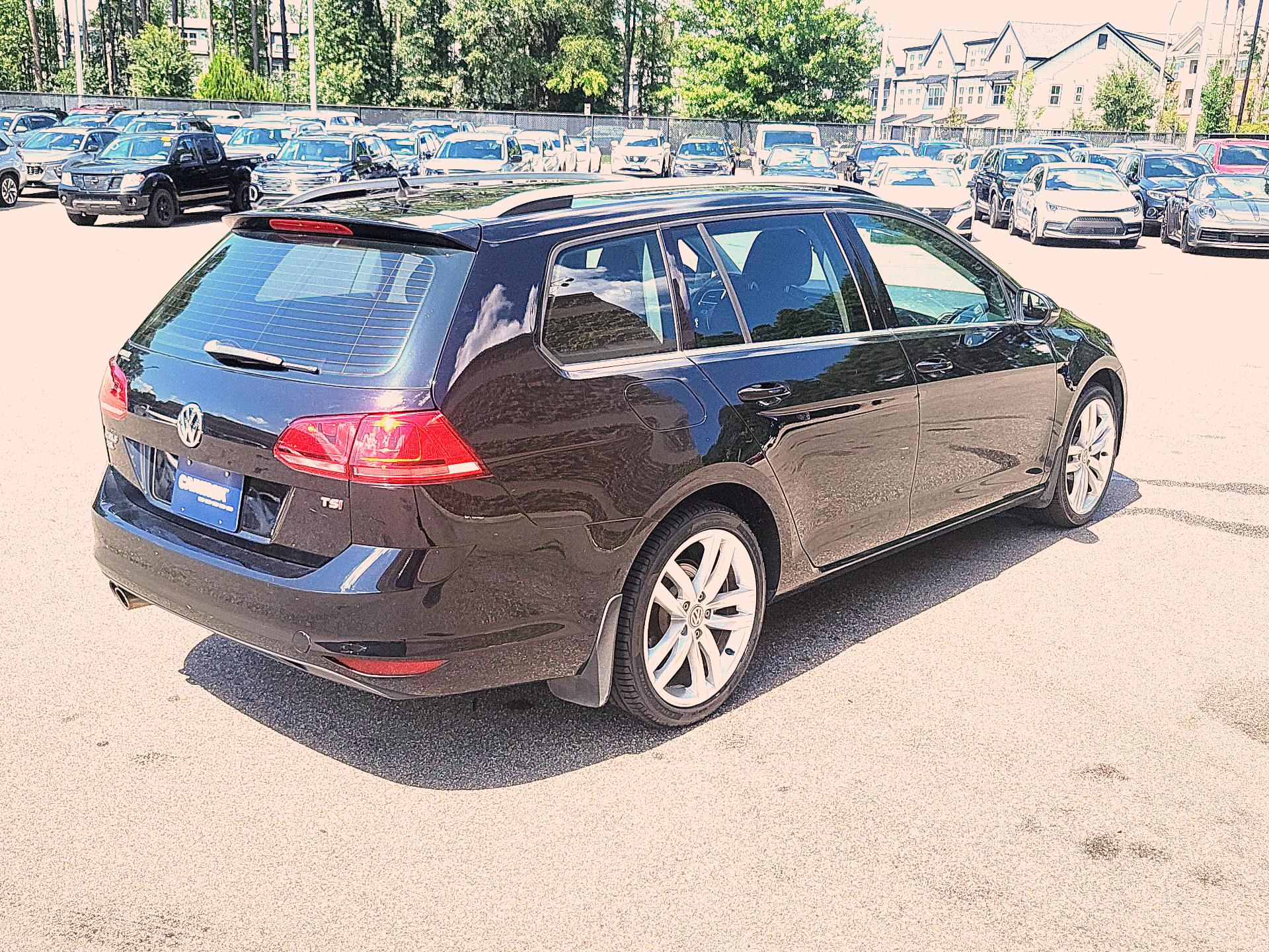 Thumbnail: 2017 Volkswagen Golf - 5