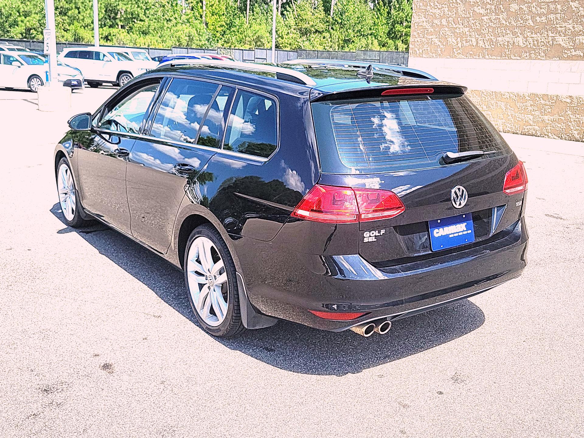 Thumbnail: 2017 Volkswagen Golf - 7