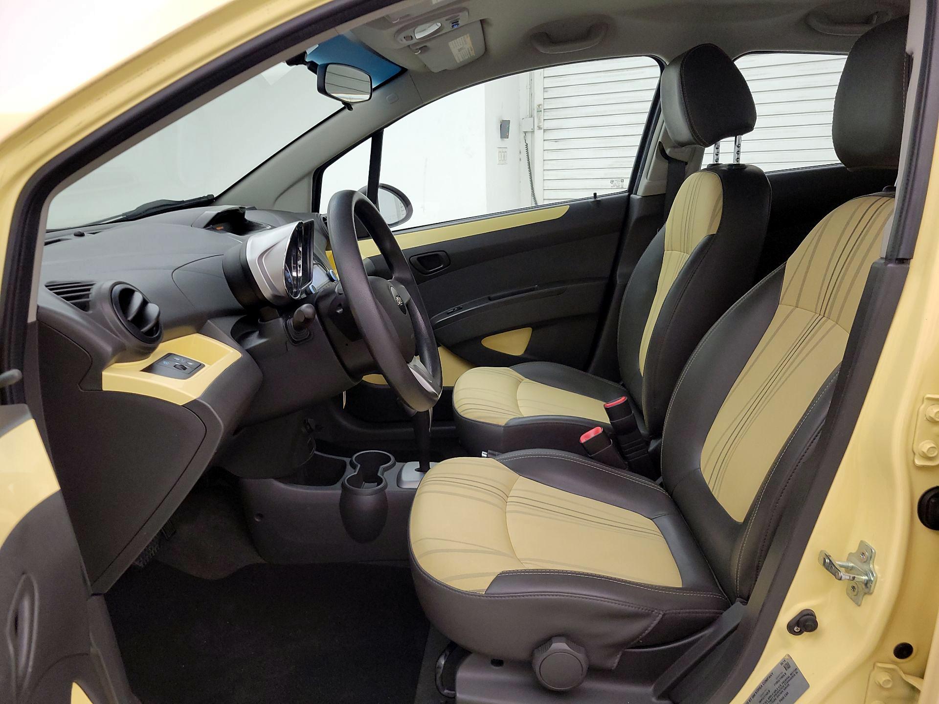 Thumbnail: 2014 Chevrolet Spark - 9
