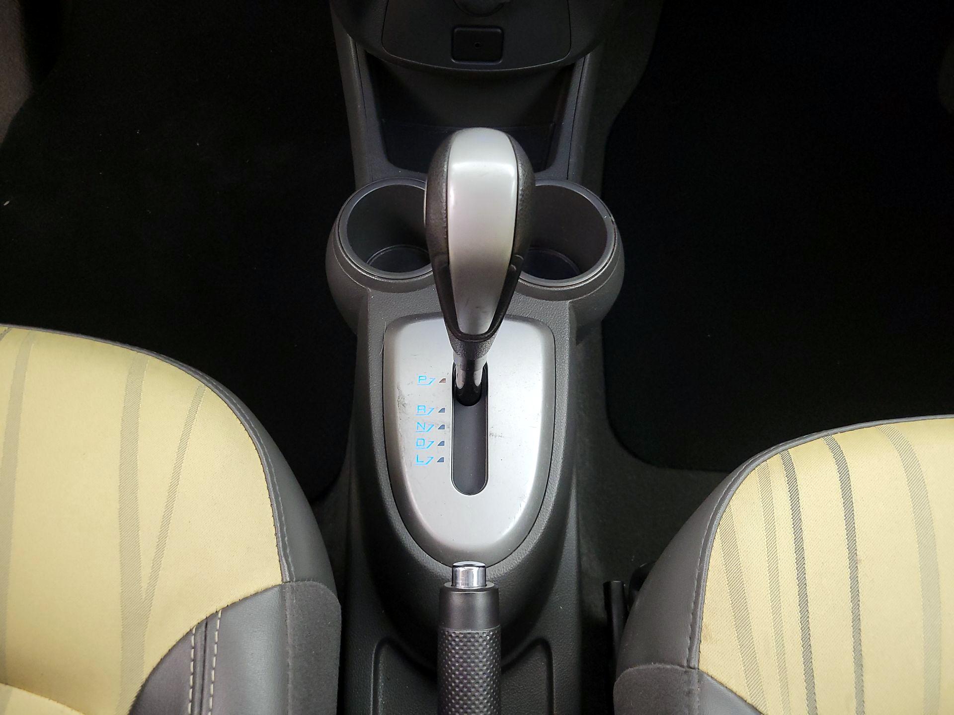 Thumbnail: 2014 Chevrolet Spark - 14