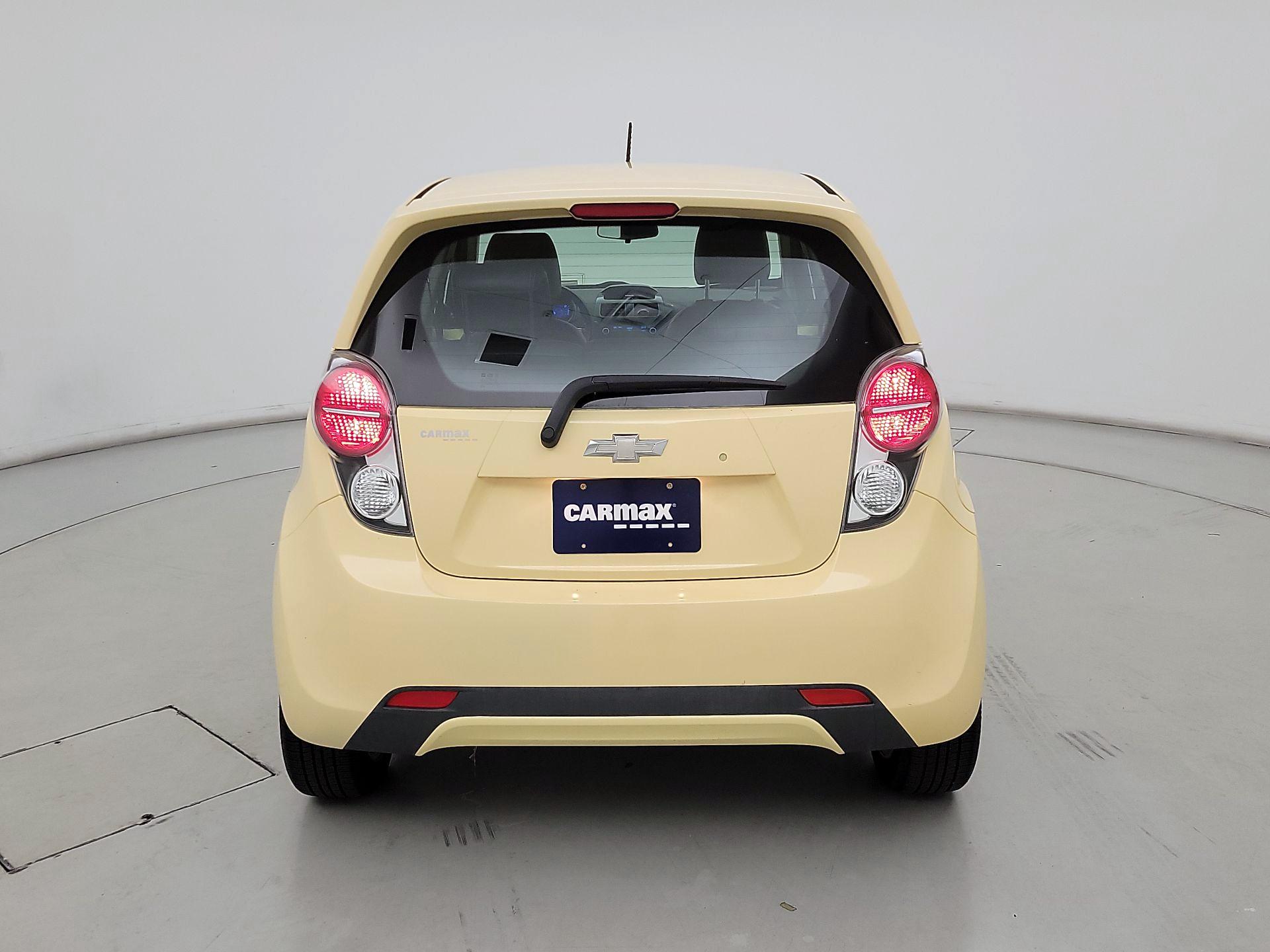 Thumbnail: 2014 Chevrolet Spark - 6