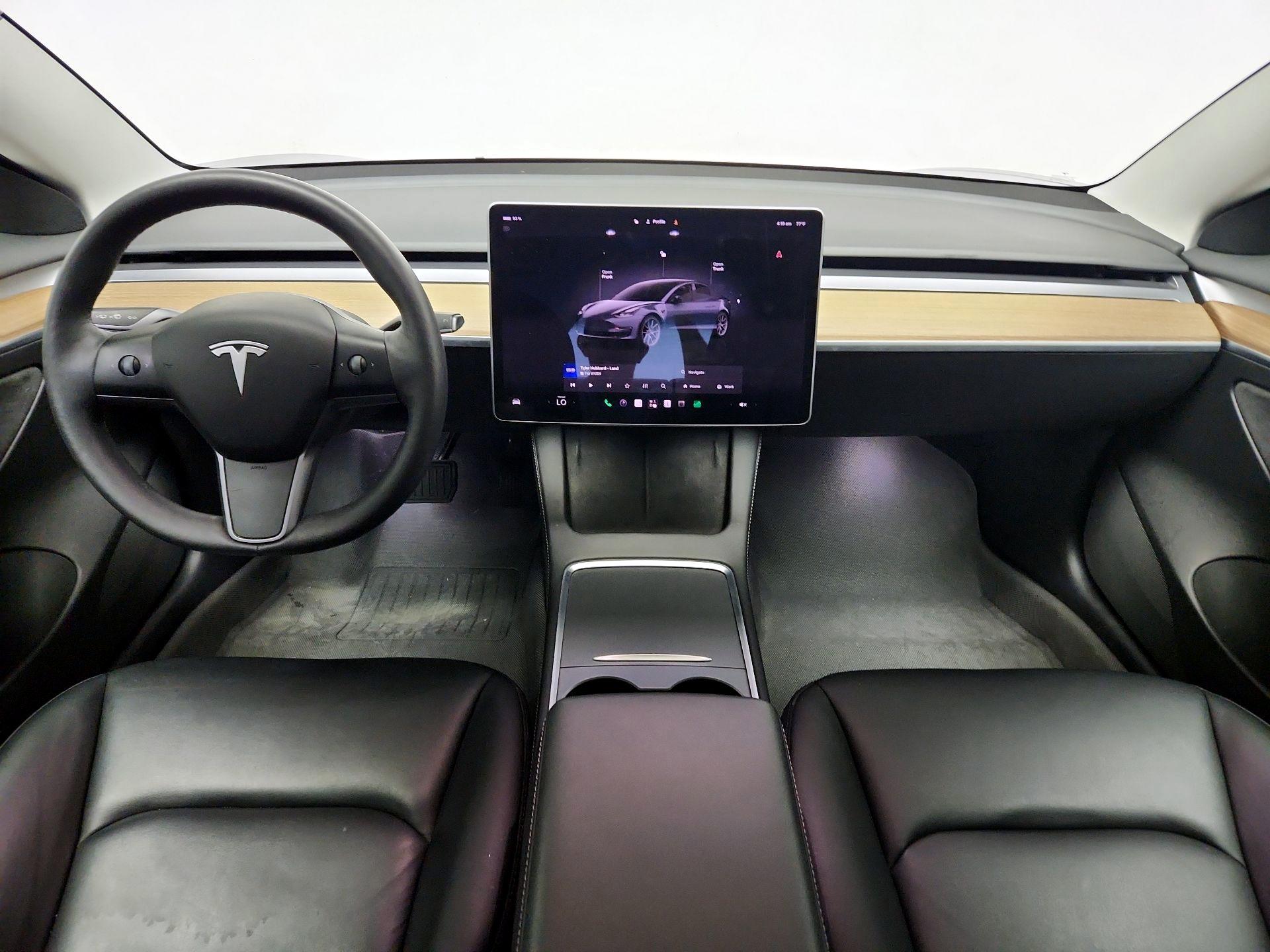 Thumbnail: 2022 Tesla Model 3 - 9