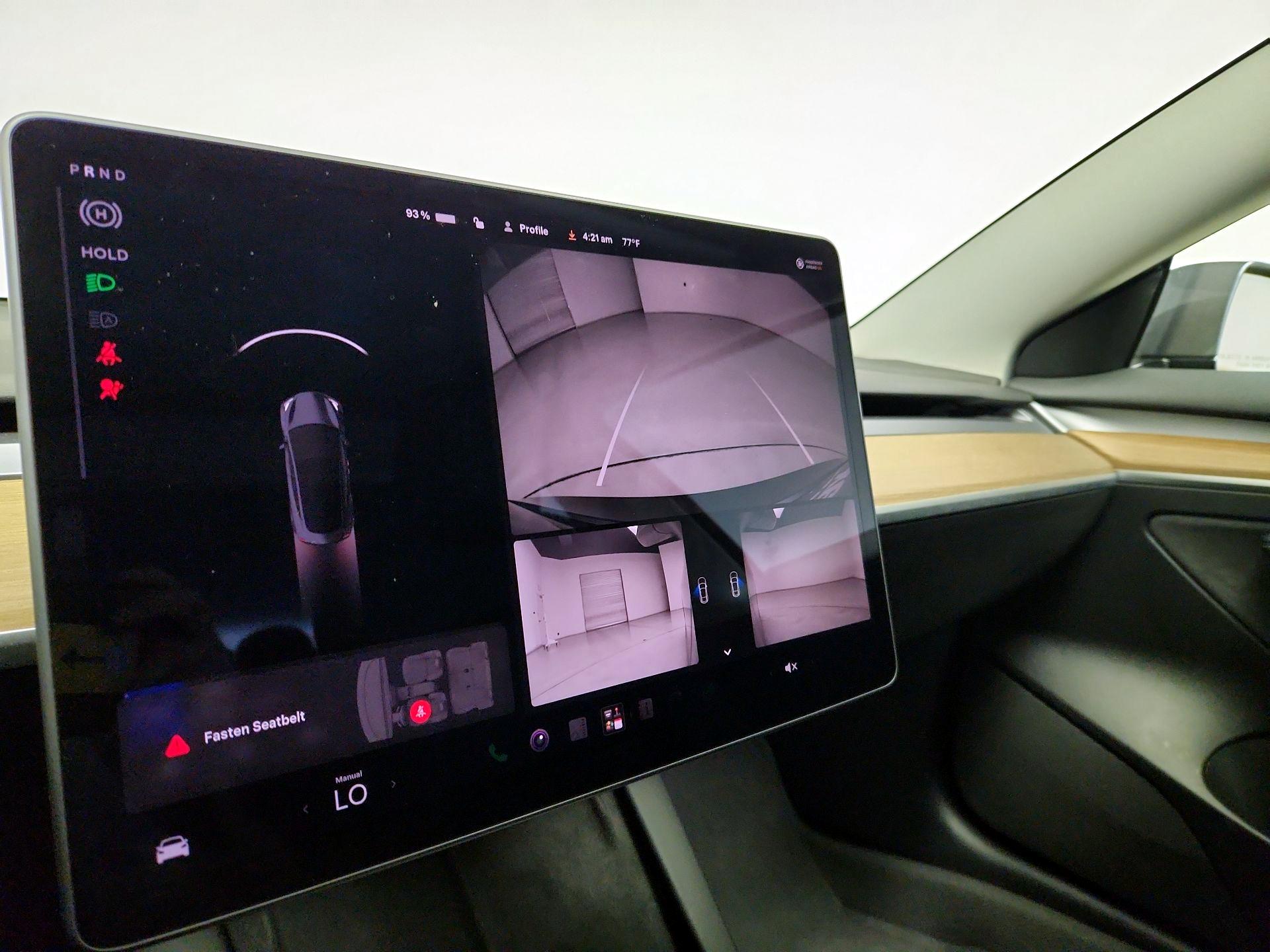 Thumbnail: 2022 Tesla Model 3 - 14