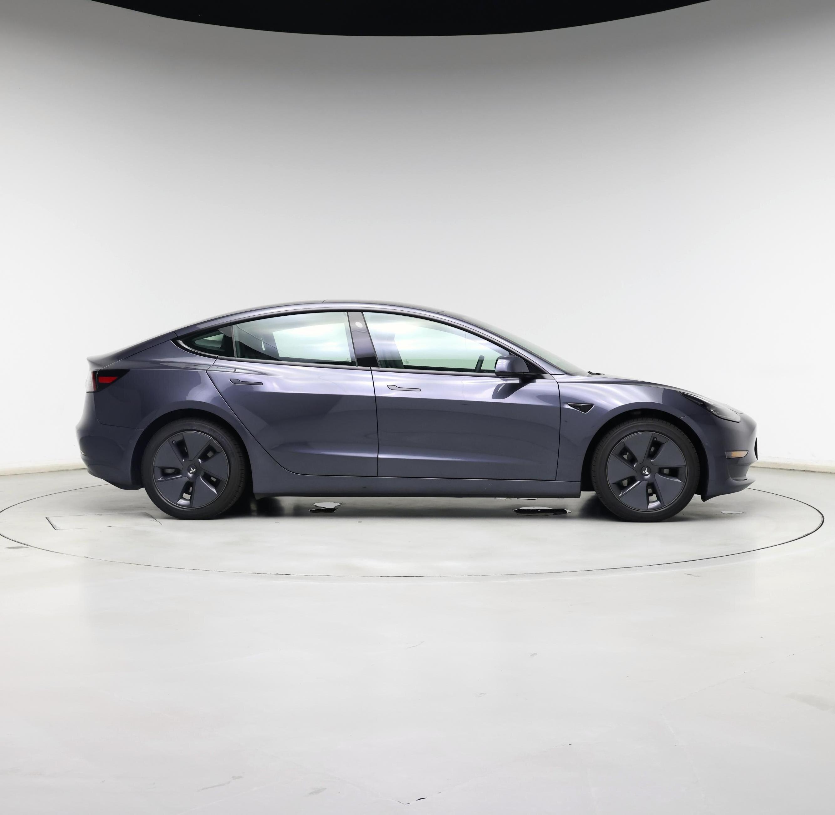 Thumbnail: 2022 Tesla Model 3 - 7
