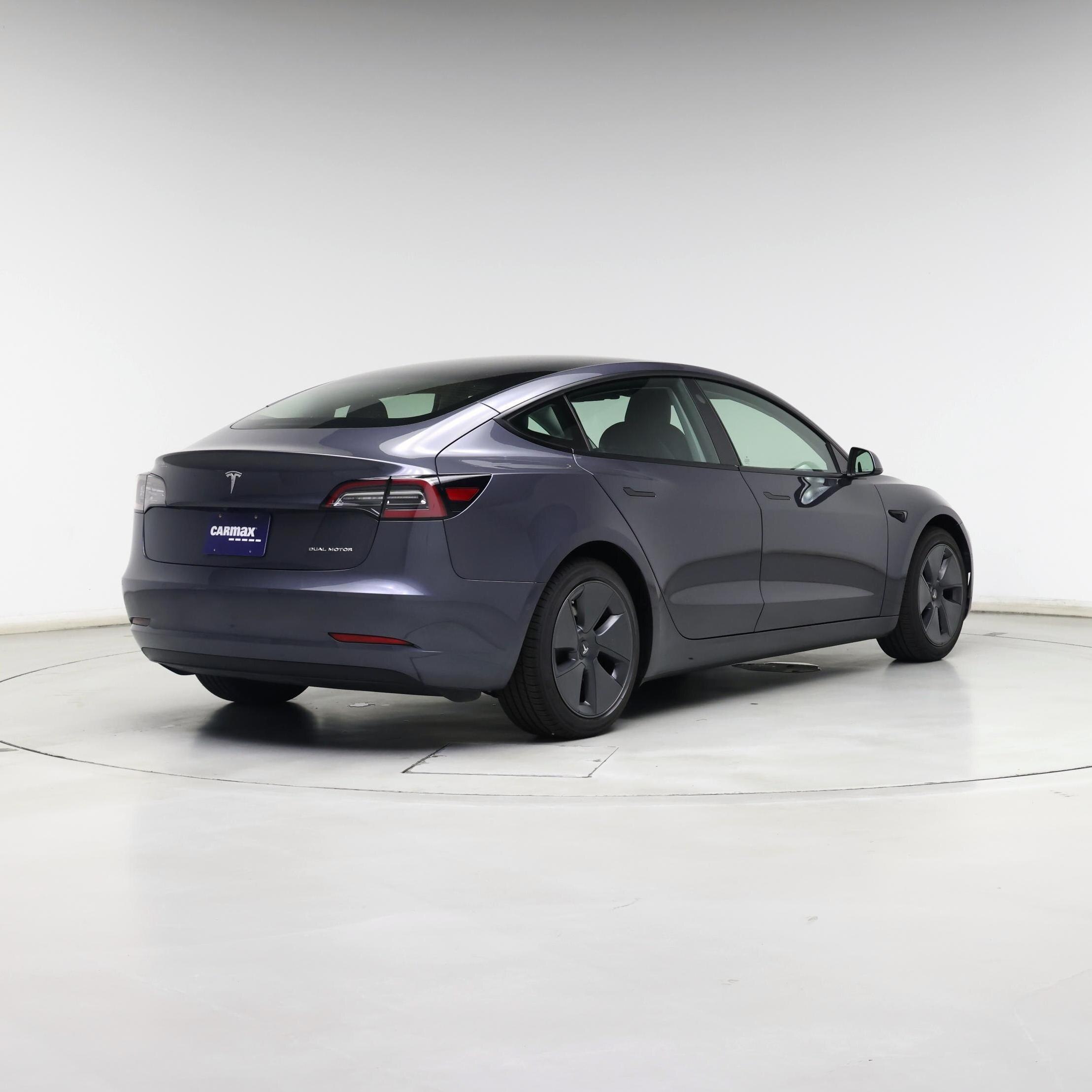 Thumbnail: 2022 Tesla Model 3 - 8