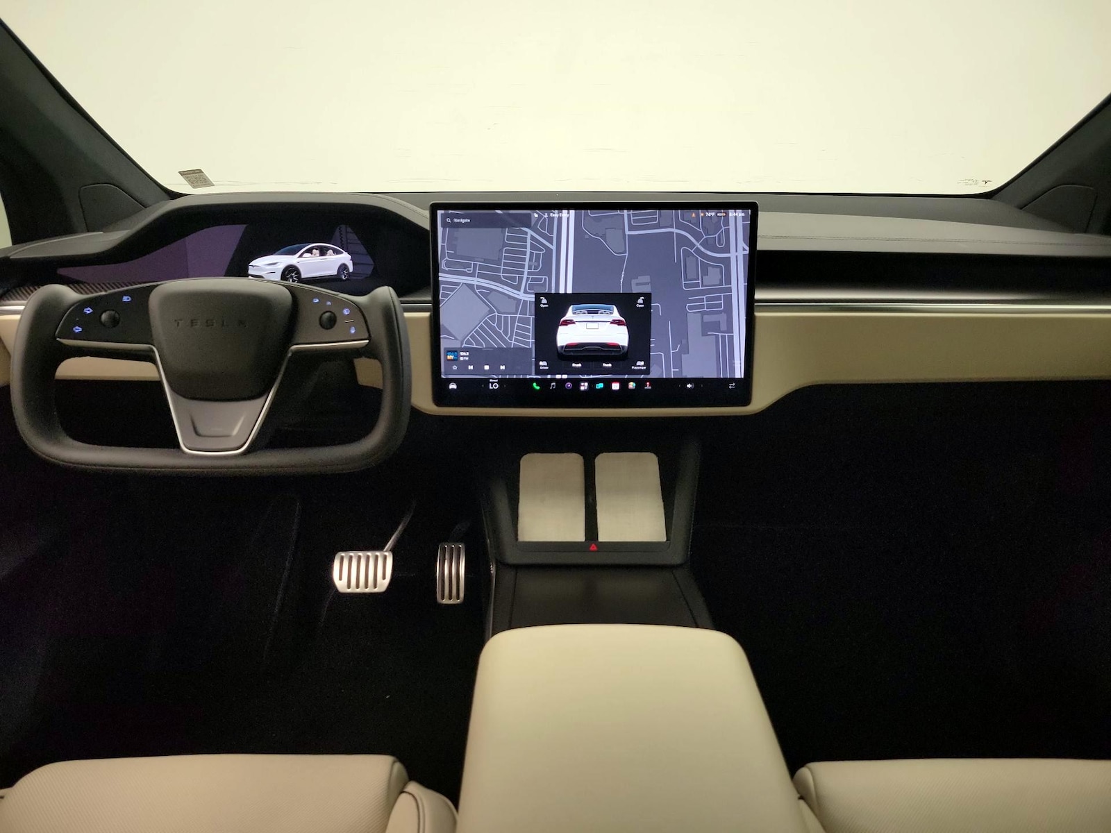 2022 Tesla Model X Plaid - Photo 10